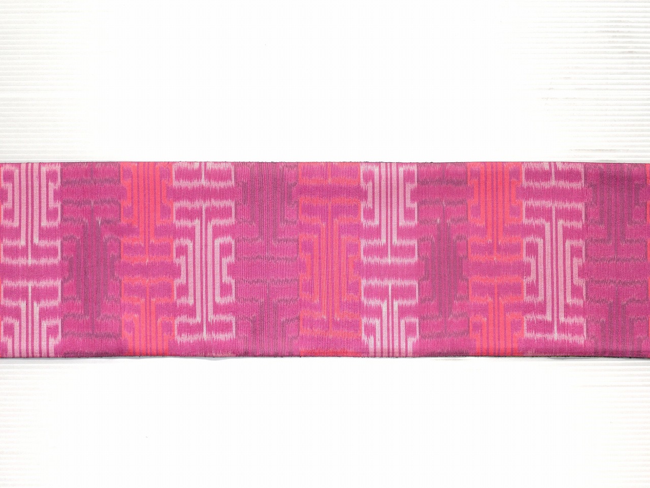 半幅帯 ピンクオレンジ卍柄と紺黄緑 ｈａｎ1526 Iichi ハンドメイド クラフト作品 手仕事品の通販