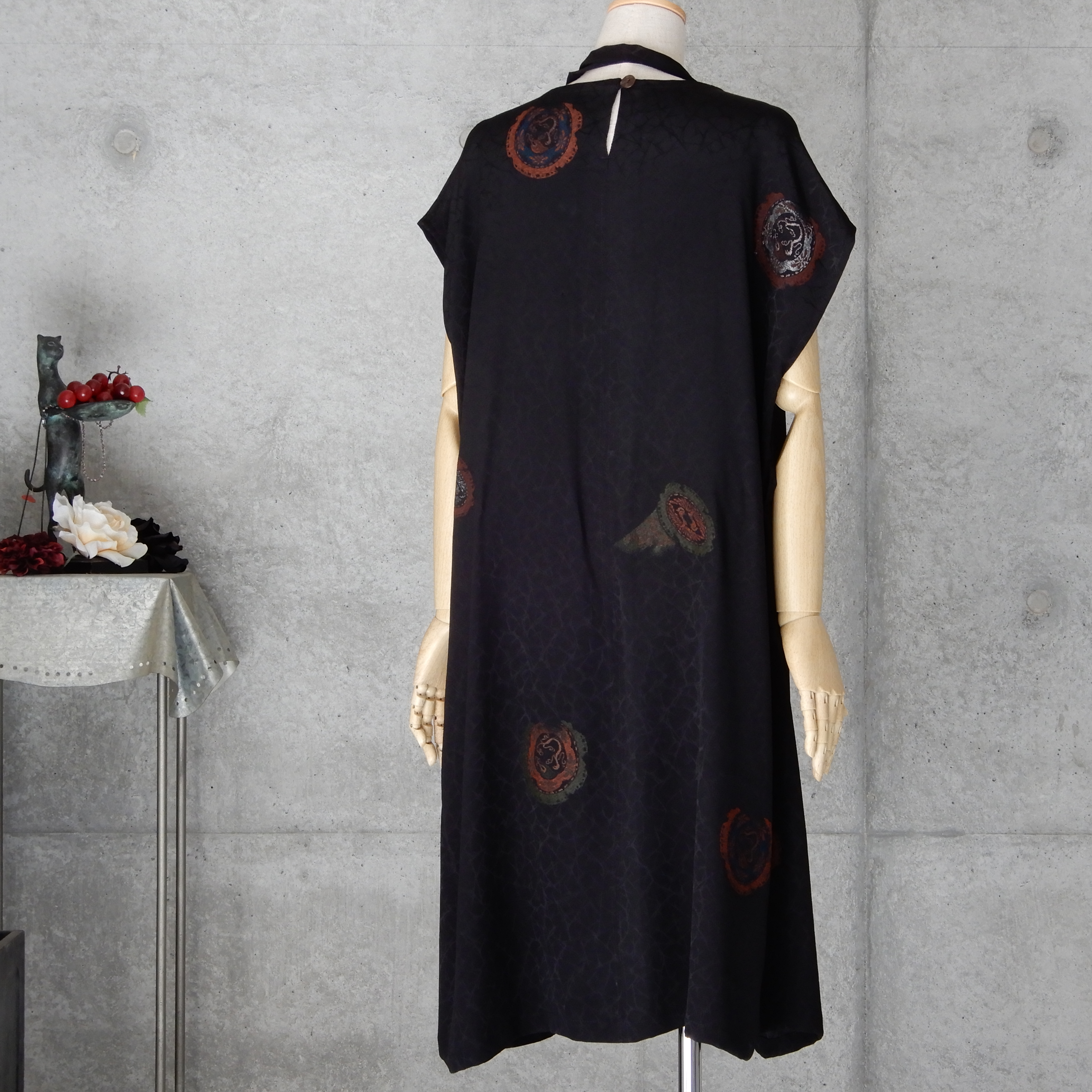 着物リメイク チュニックワンピース フリーサイズ ブラック Iichi ハンドメイド クラフト作品 手仕事品の通販