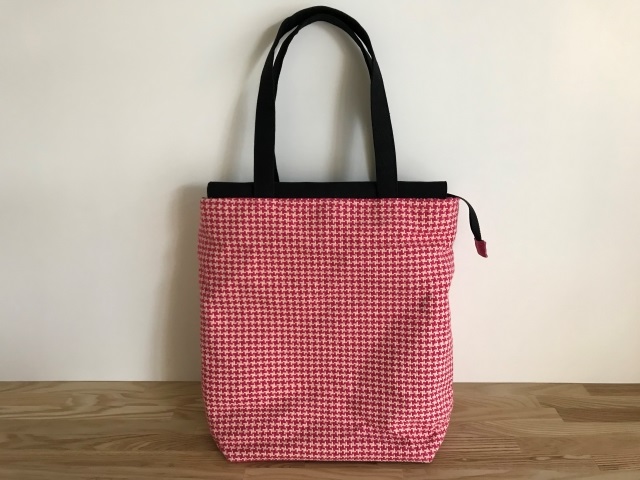一点物 千鳥織りのトートバッグ マチ付きビッグサイズ 赤ピンク ギフトにもおすすめ Iichi ハンドメイド クラフト作品 手仕事品の通販