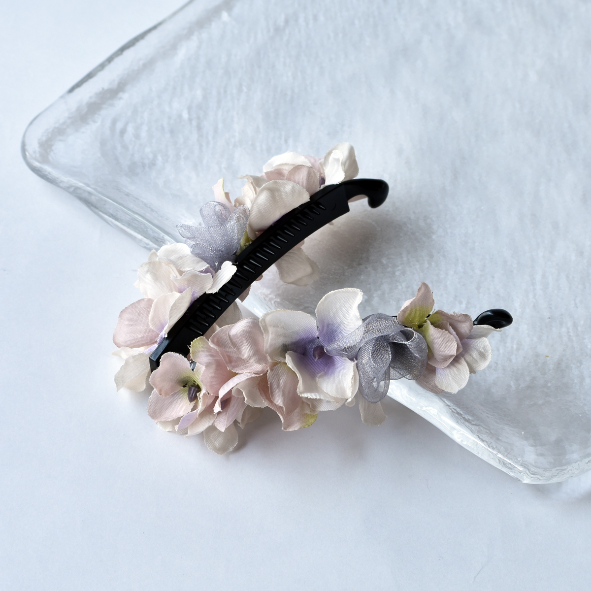 紫陽花のバナナクリップ くすみピンク 大人の髪飾り Iichi ハンドメイド クラフト作品 手仕事品の通販