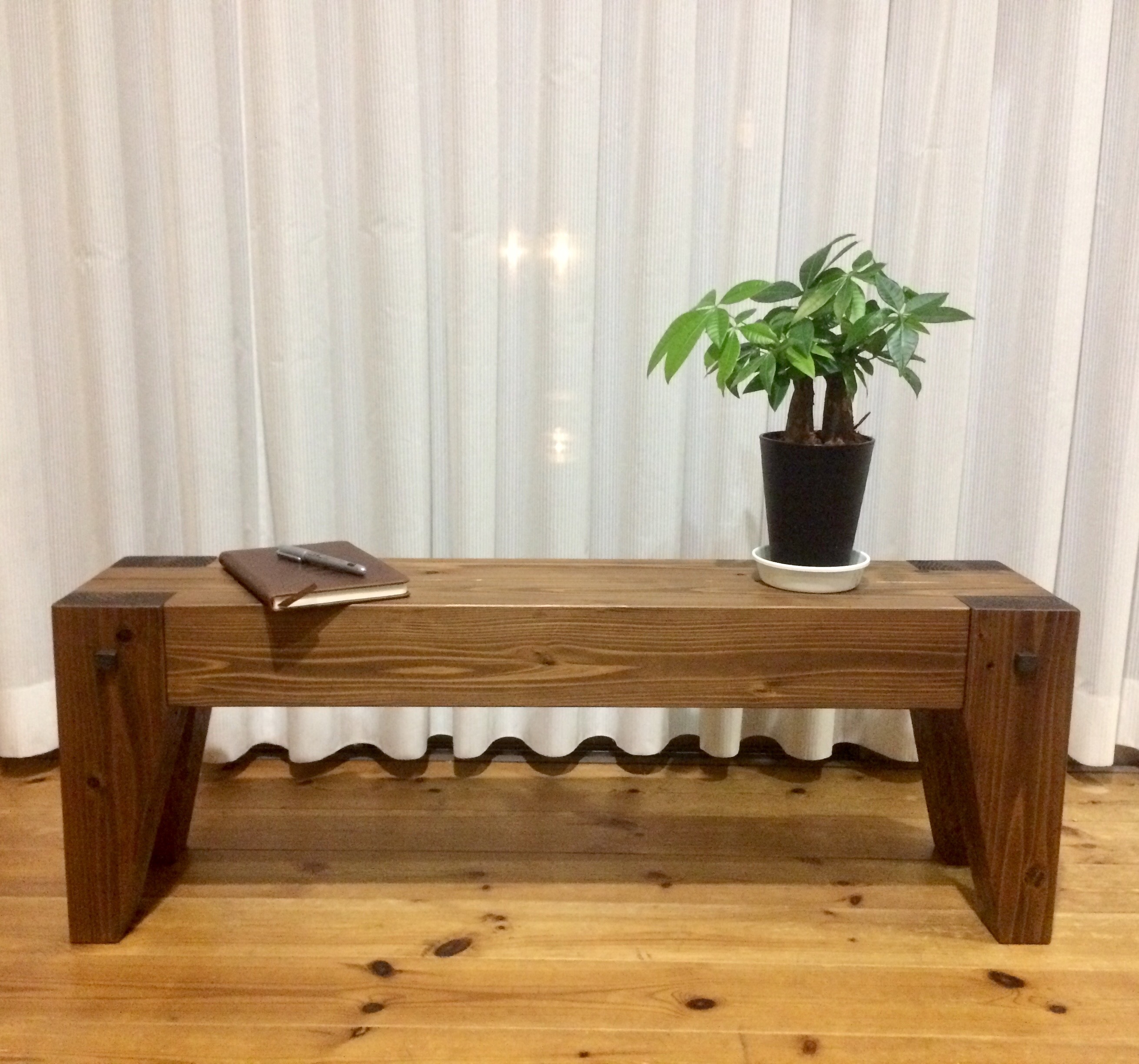 どっしり2人掛け木製ベンチ 無垢材 横幅100cm アンティーク仕様 Iichi ハンドメイド クラフト作品 手仕事品の通販