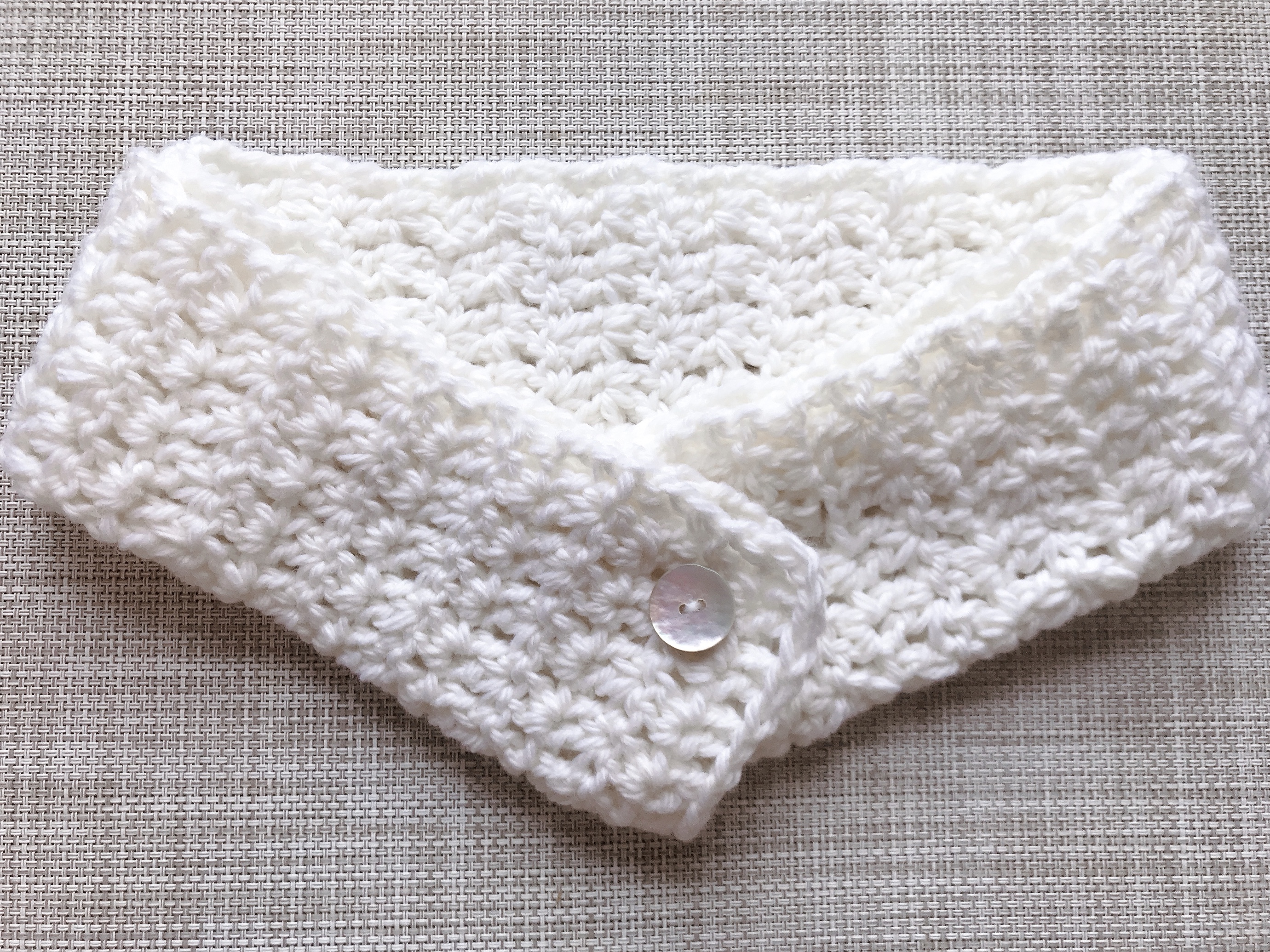 みました ネックウォーマー メンズの通販 By Atelier D ラクマ 毛糸 ウール アイボリー 黒ボタン カテゴリ