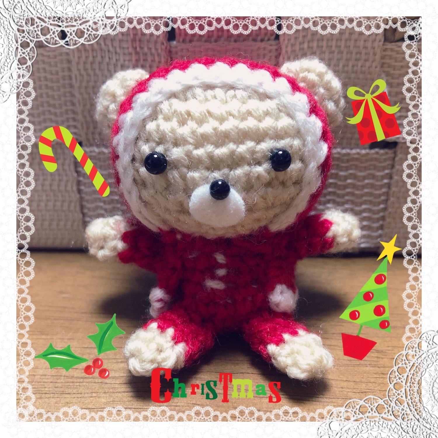 クリスマスくまさんの編みぐるみ Iichi ハンドメイド クラフト作品 手仕事品の通販