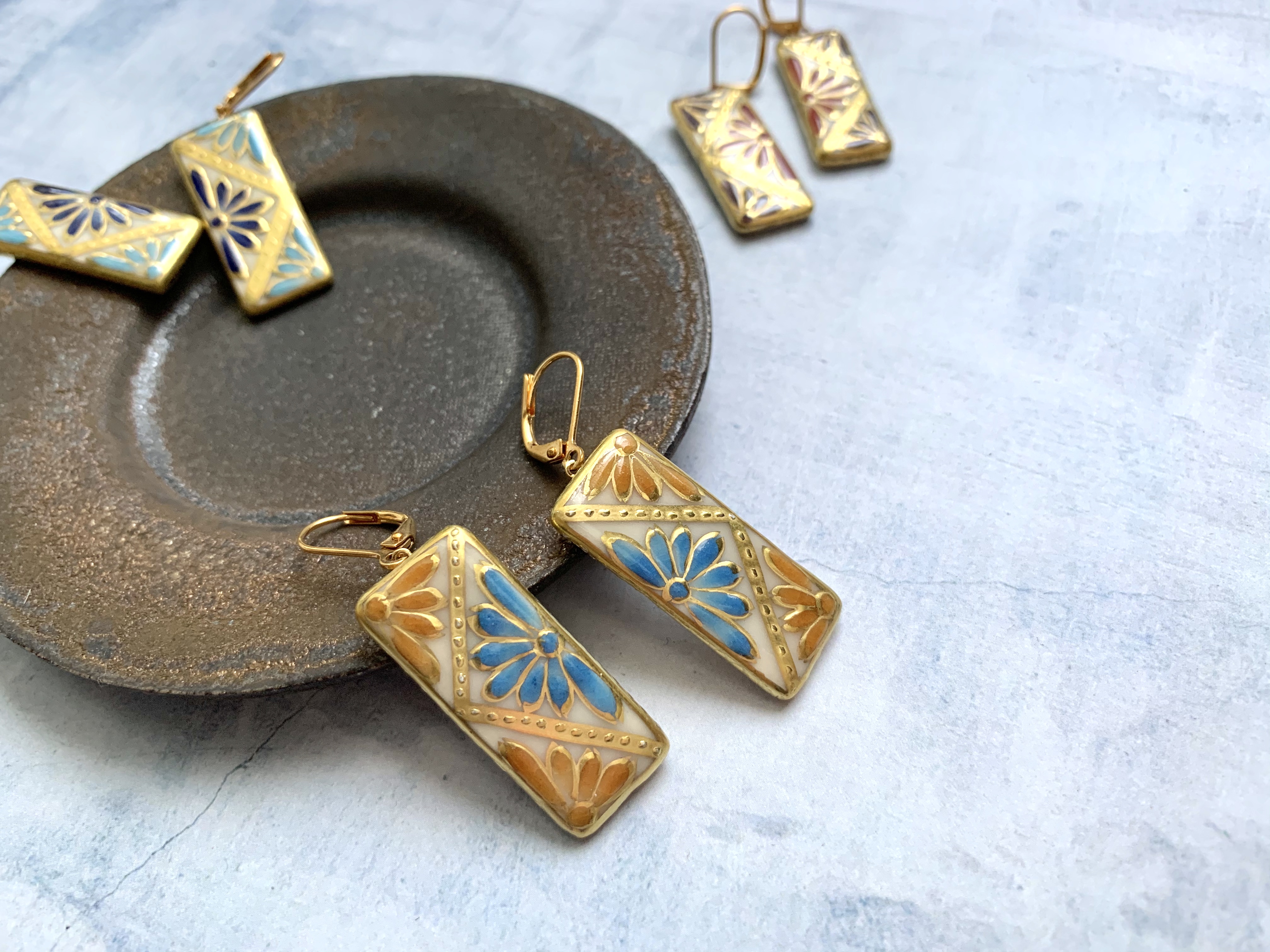 東欧美人 Tououbijin 赤口黄 ブルーグリン Iichi ハンドメイド クラフト作品 手仕事品の通販 東欧美人 Tououbijin 赤口黄 ブルーグリン Iichi ハンドメイド クラフト作品 手仕事品の通販