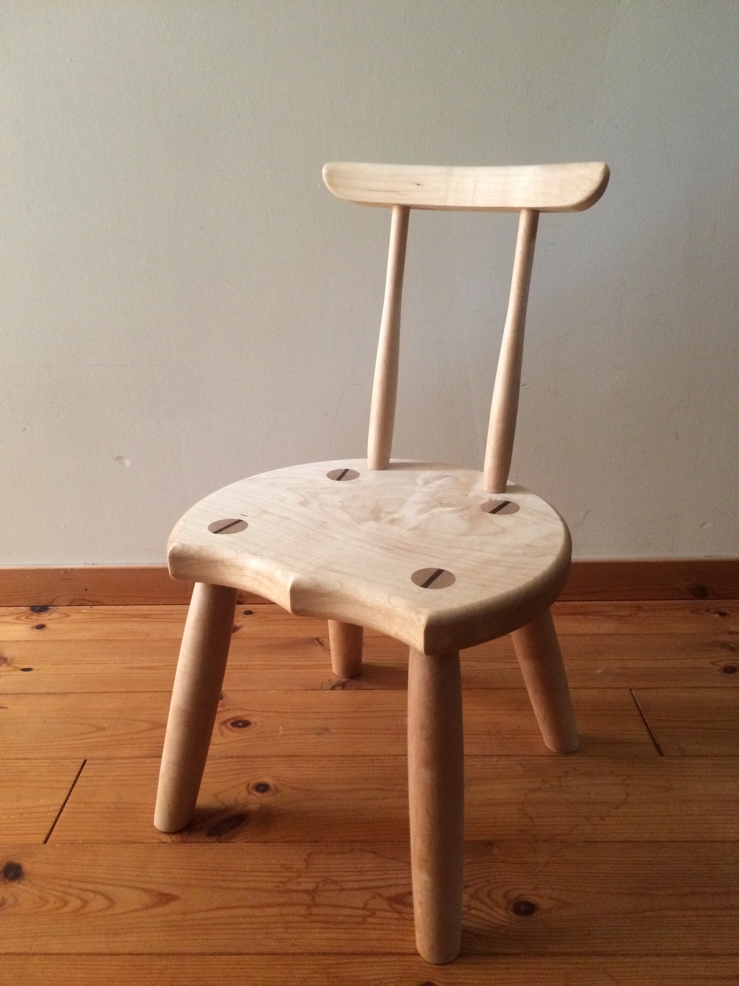 小椅子 Ch0711 メープル 子ども椅子 Iichi ハンドメイド クラフト作品 手仕事品の通販