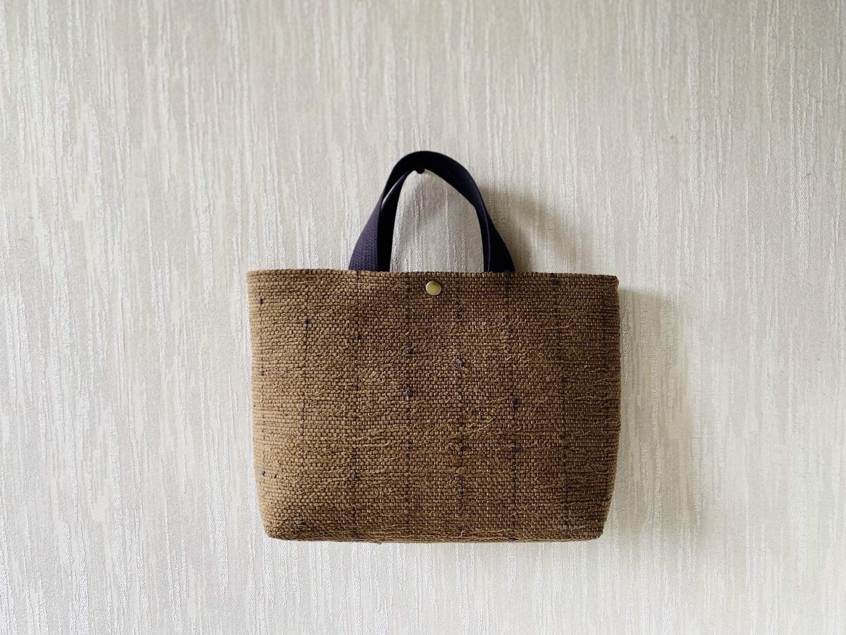 裂き織りのバッグ Mサイズ ブラウン Iichi ハンドメイド クラフト作品 手仕事品の通販