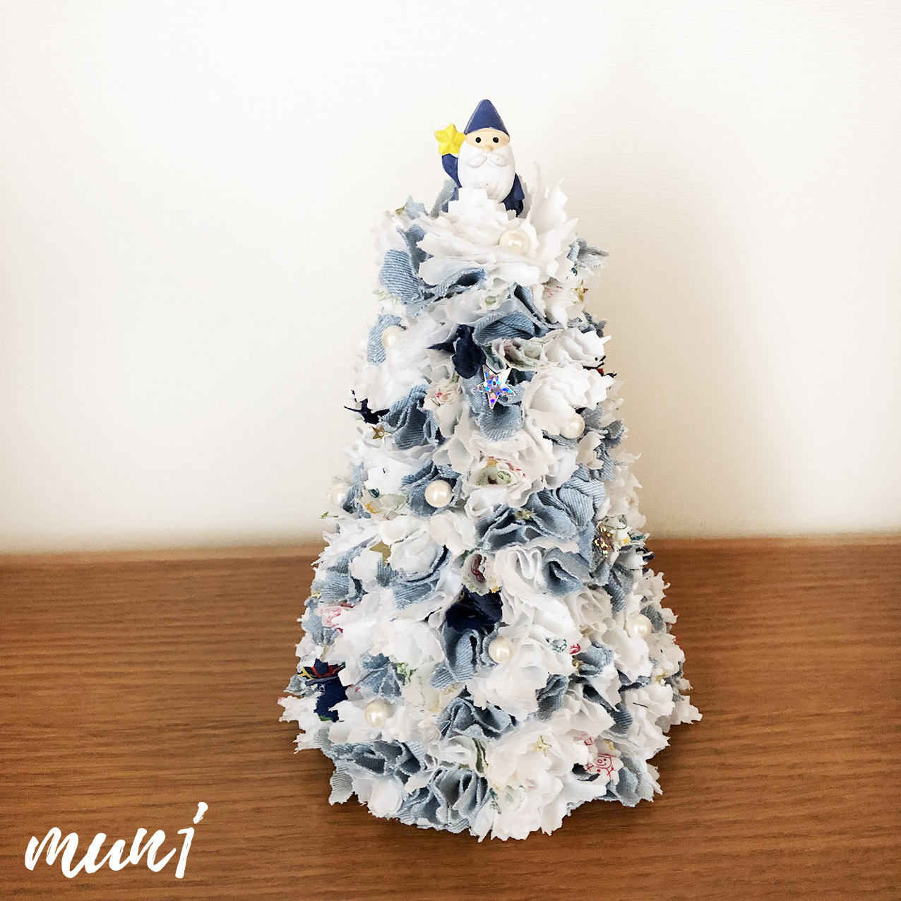 X Mas 布リースツリー デニム サンタ Iichi ハンドメイド クラフト作品 手仕事品の通販