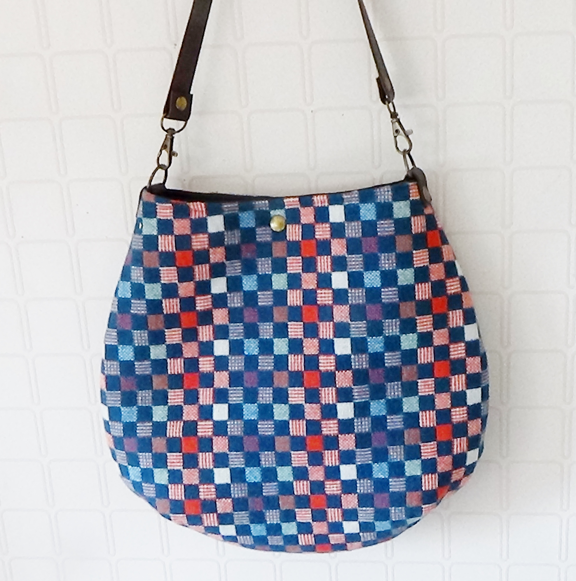 国産 尾州ウール 雫型バッグ Iichi ハンドメイド クラフト作品 手仕事品の通販