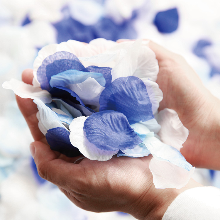 フラワーシャワー1000枚 ロイヤルブルーmix 青 白 たっぷり フラワーペタル 造花 結婚式 Iichi ハンドメイド クラフト作品 手仕事品の通販