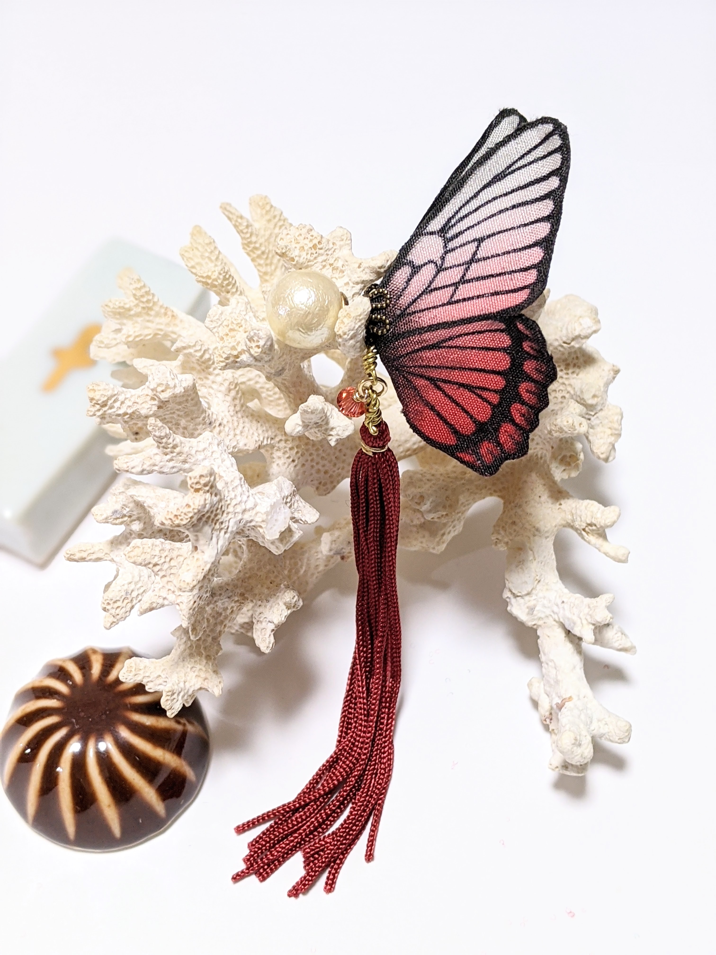 ハンドメイドピアス 蝶大×15 - アクセサリー