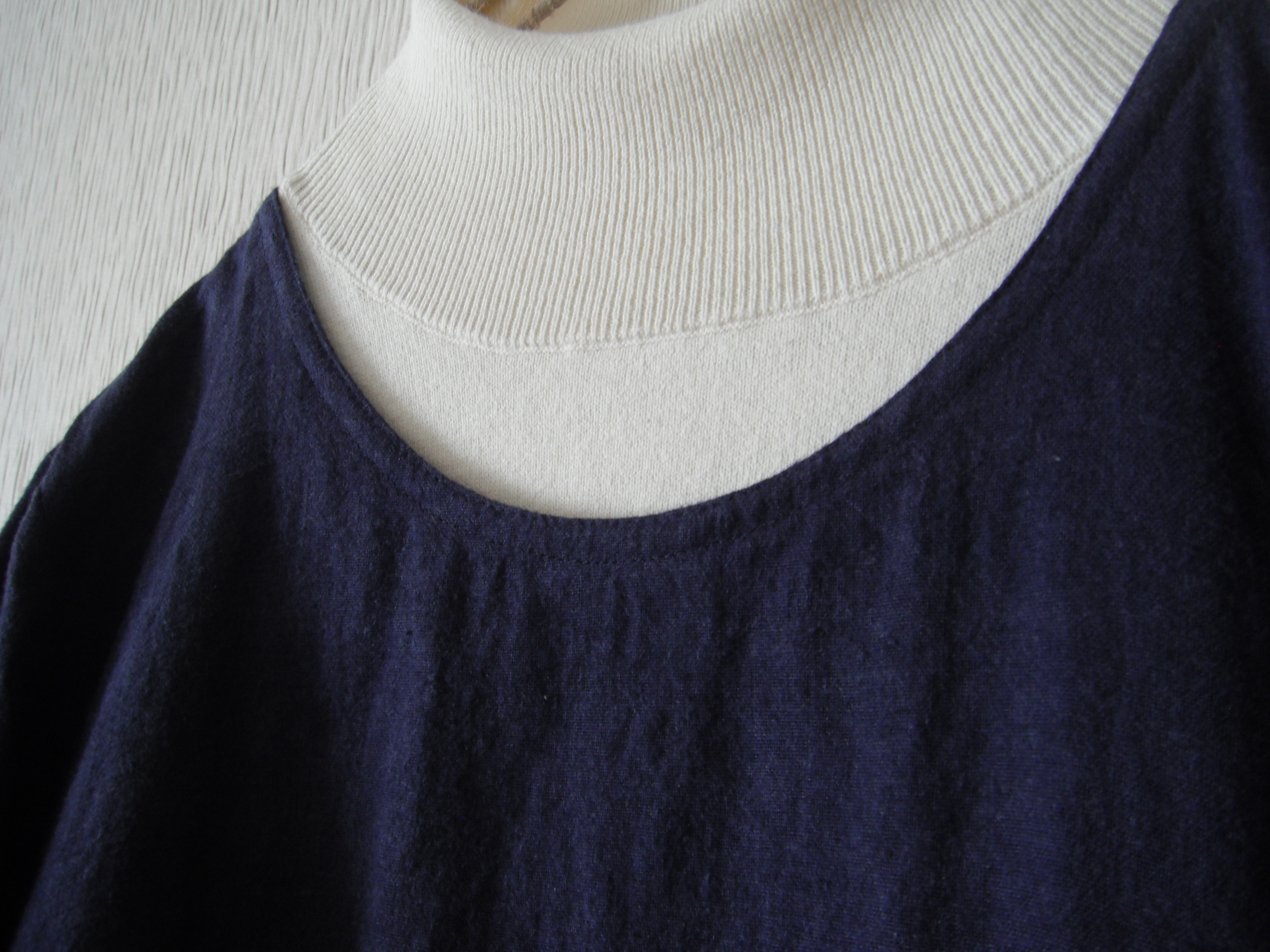 冬リネンのワンピース 紺色 Iichi ハンドメイド クラフト作品 手仕事品の通販