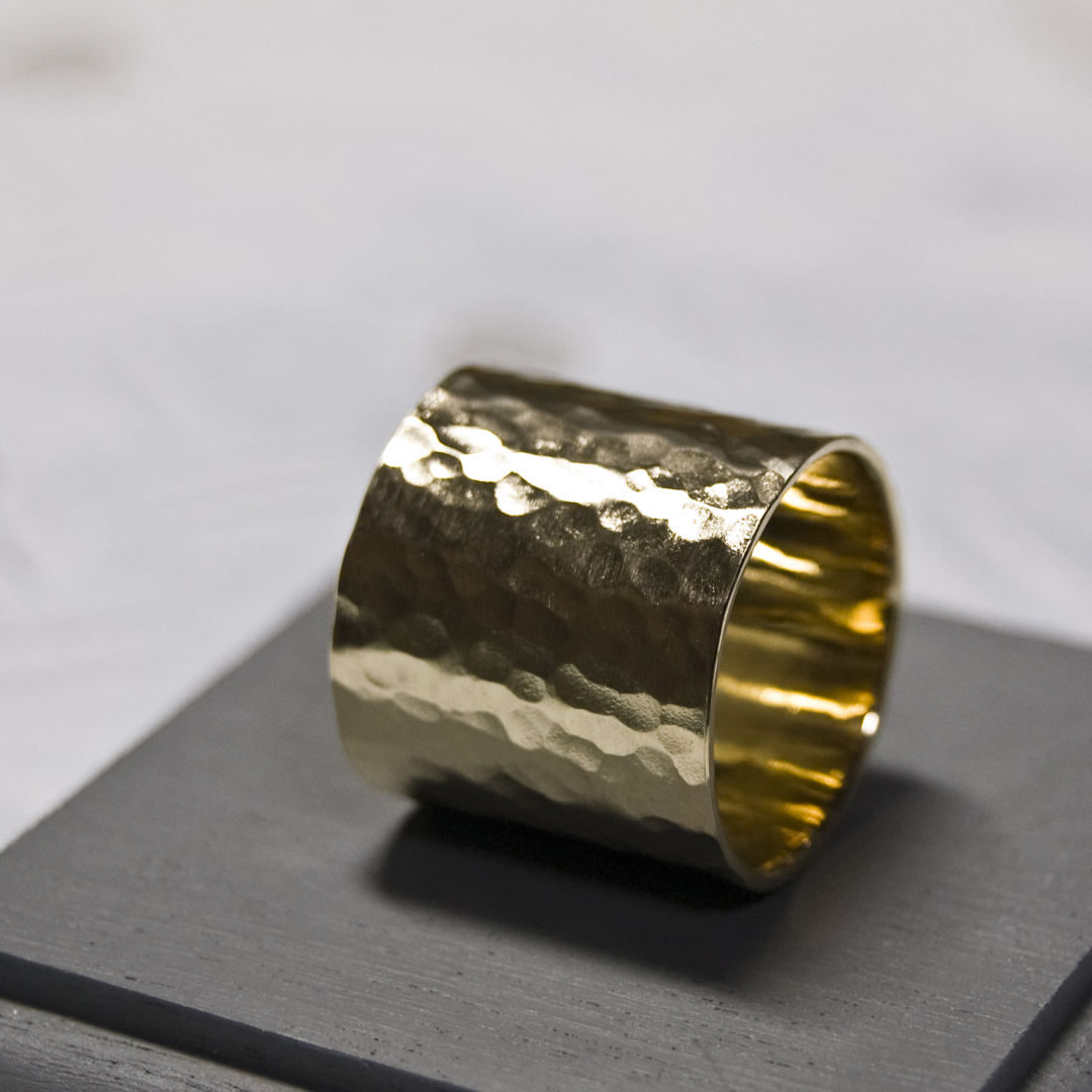 つや消し槌目 真鍮フラットリング 18.0mm幅 マットハンマー｜BRASS RING｜380 | iichi  ハンドメイド・クラフト作品・手仕事品の通販