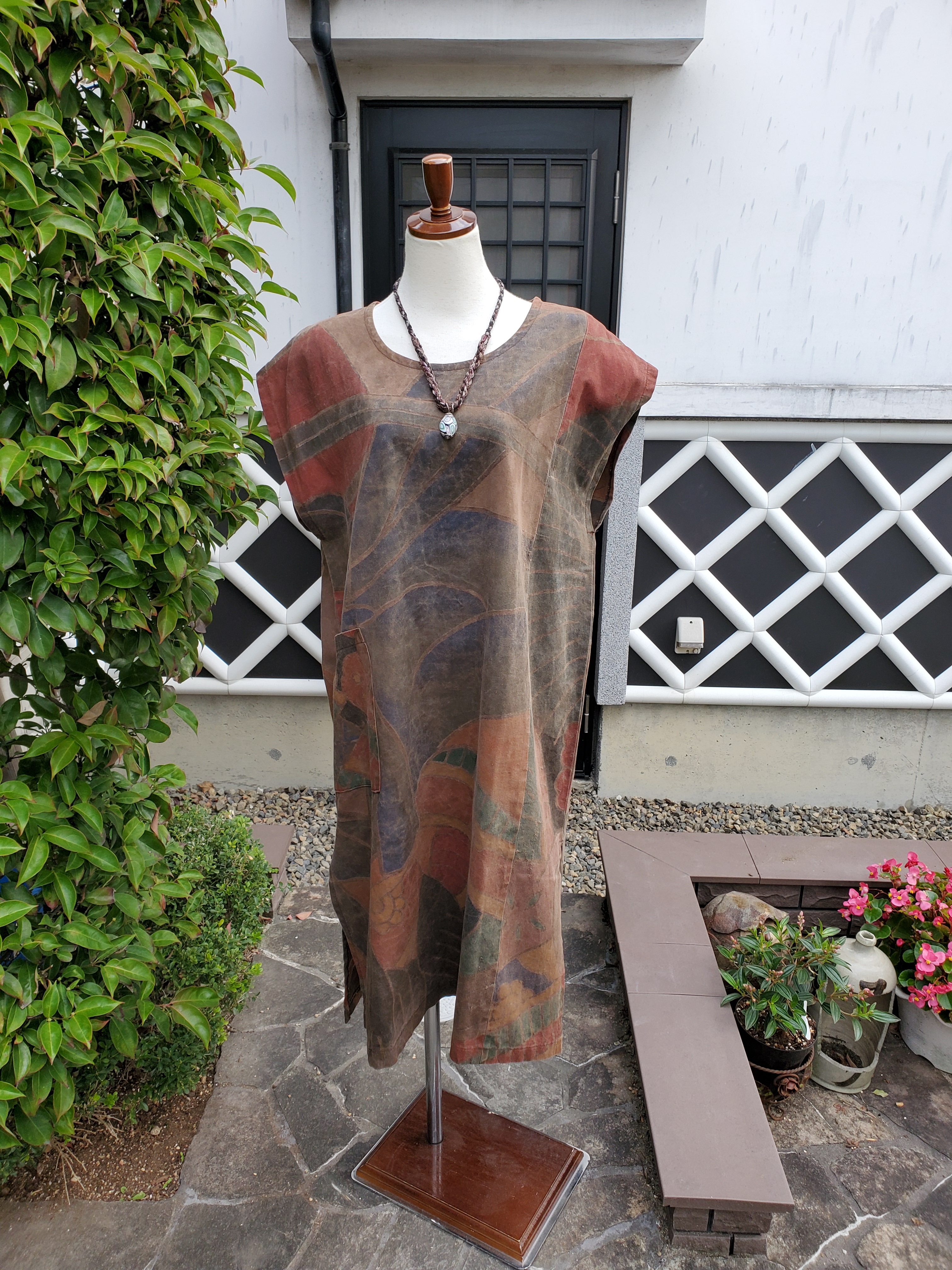 着物リメイク 手作り 柿渋染め 旗 ワンピース Iichi ハンドメイド クラフト作品 手仕事品の通販