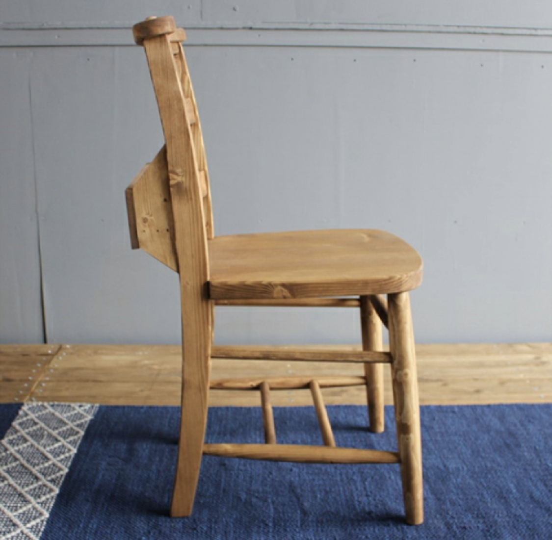 pine wooden chairs