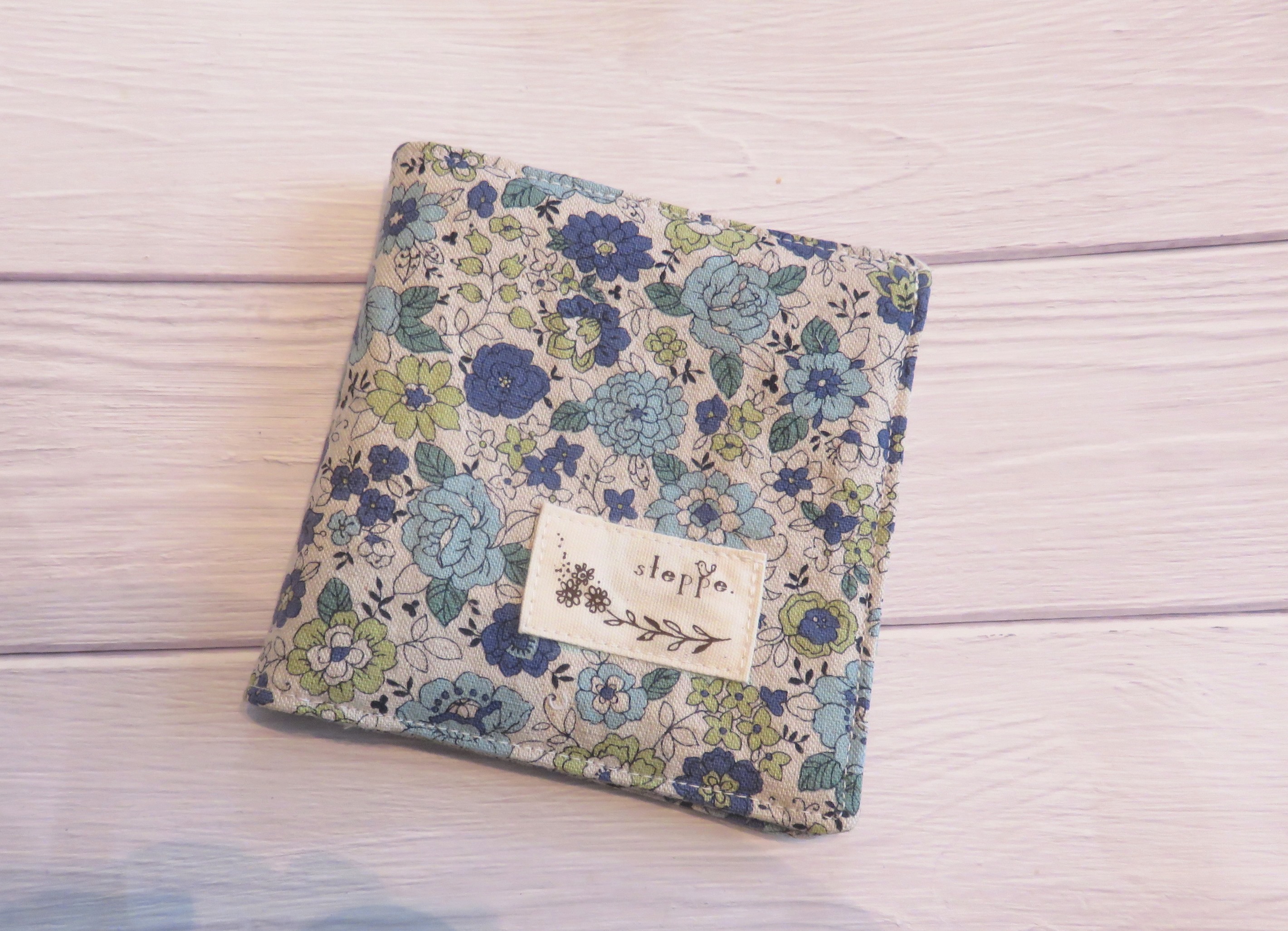 再販 サニタリーポーチ サニタリーケース Yuwaフラワー ブルー Iichi ハンドメイド クラフト作品 手仕事品の通販