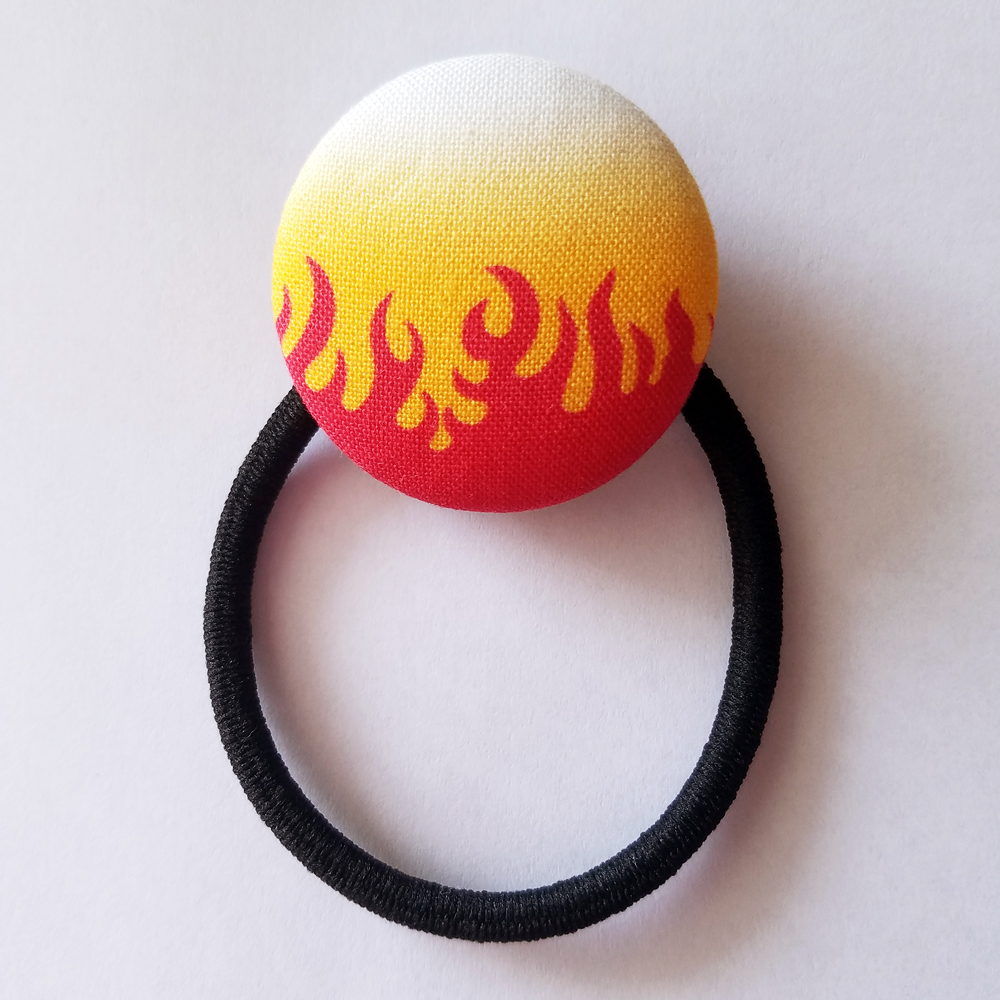 Hb R 000 手作り くるみ ボタン ヘアゴム 髪留め 髪飾り ファイヤー 炎 かわいい おしゃれ Iichi ハンドメイド クラフト作品 手仕事品の通販