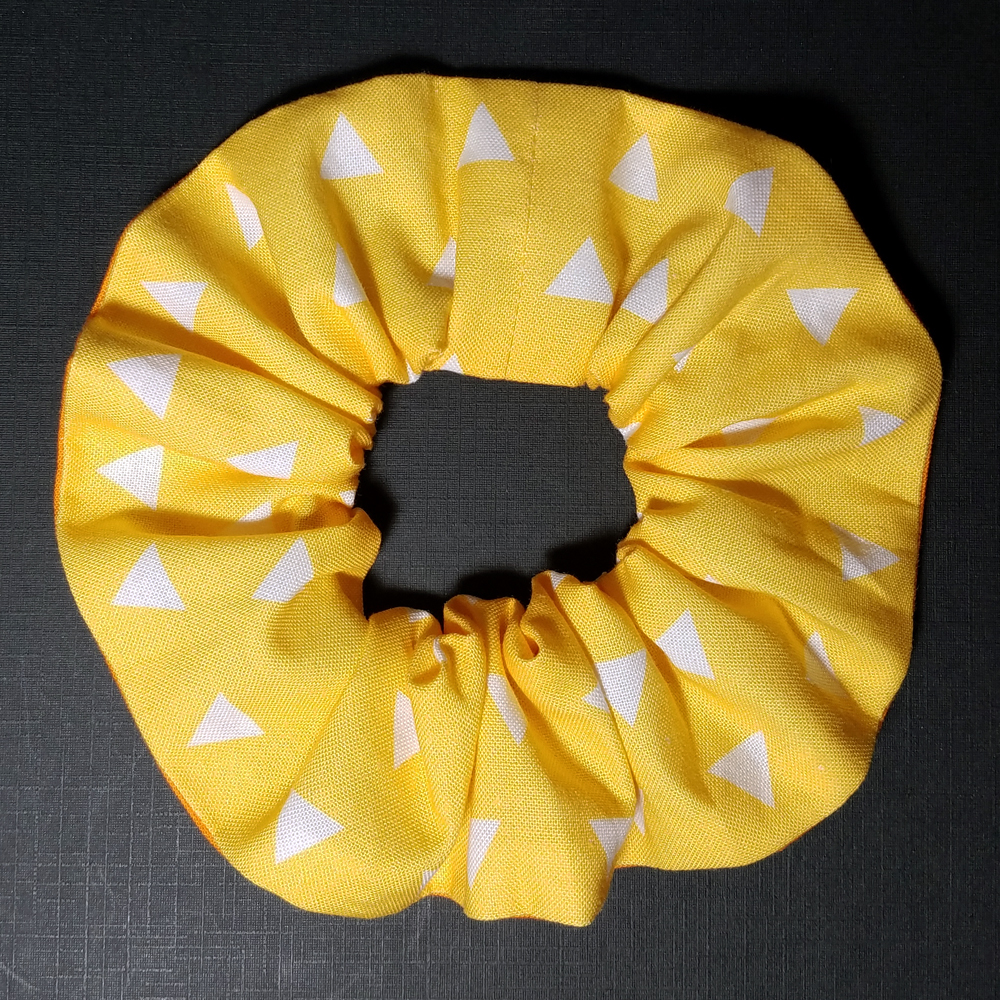 Sh Zc 000 手作り シュシュ ヘアゴム 髪留め 髪飾り かわいい おしゃれ 鱗文様 Iichi ハンドメイド クラフト作品 手仕事品の通販