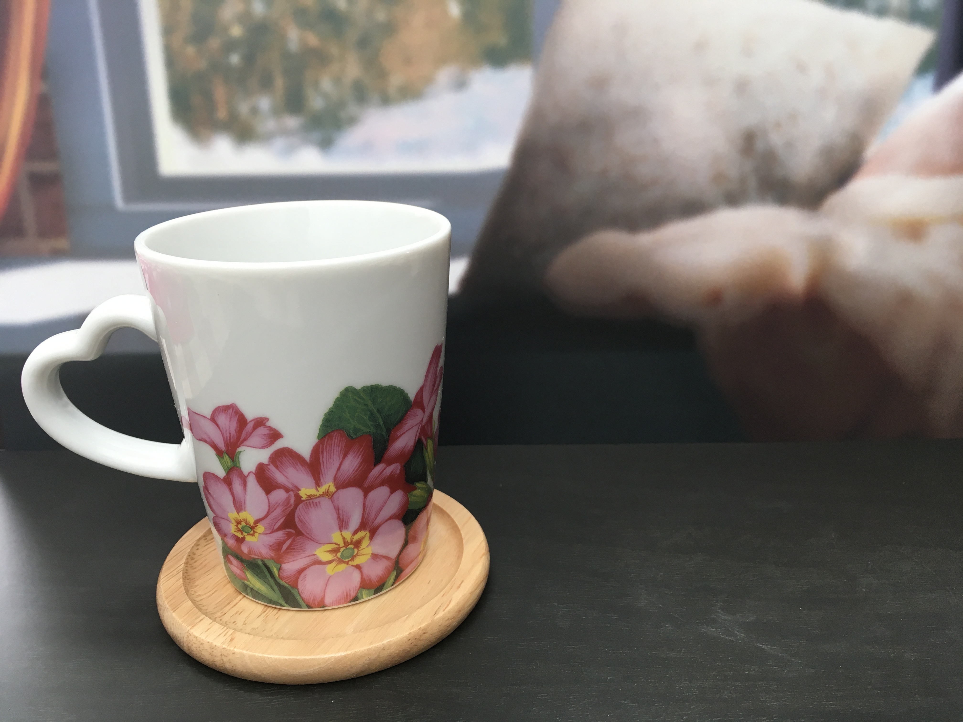 名入れ可 フラワー ピンク ハートの持ち手マグカップ Iichi ハンドメイド クラフト作品 手仕事品の通販