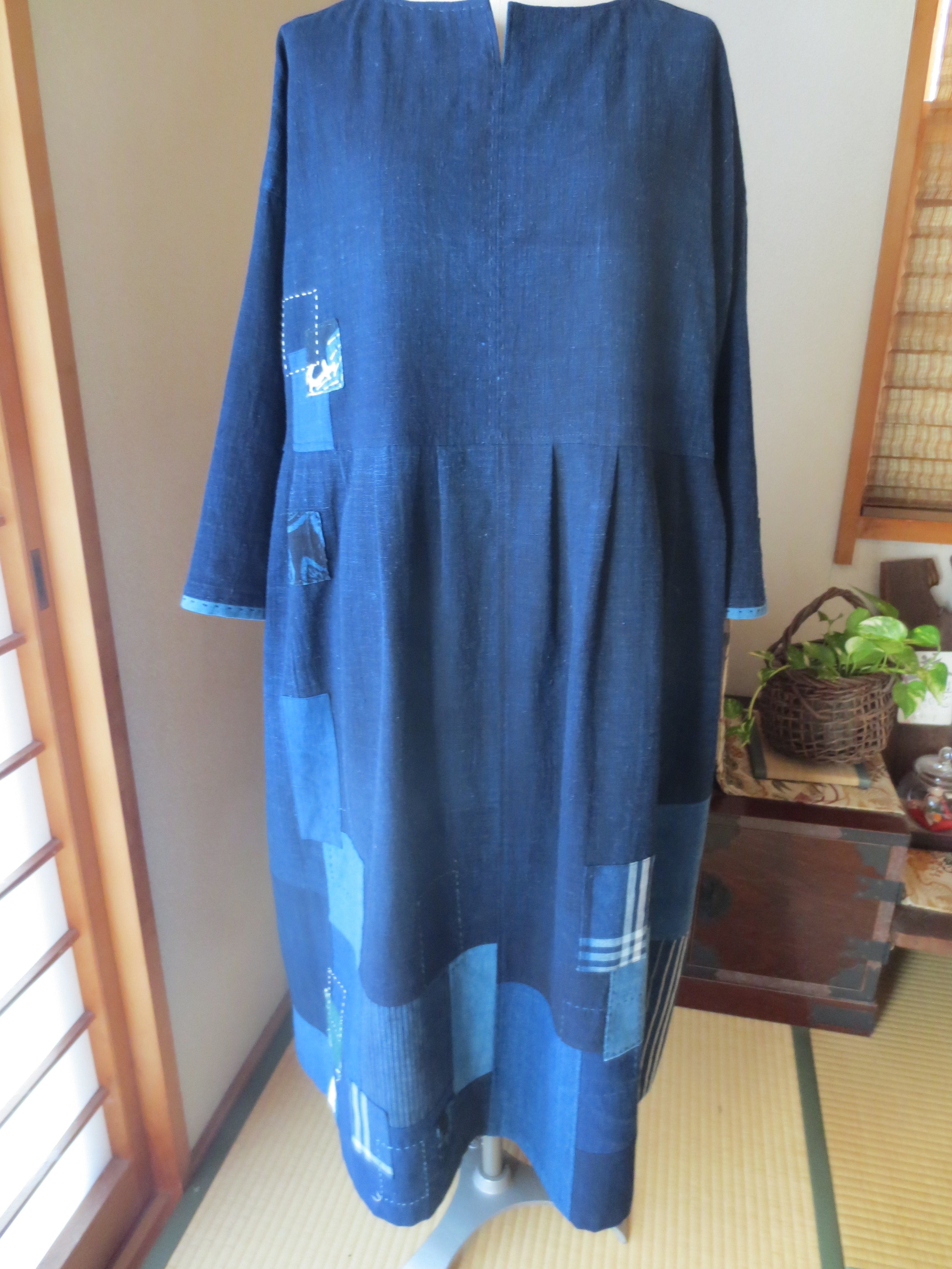 古布リメイク ワンピースａ藍染 刺し子 オリジナル ハンドメイド Iichi ハンドメイド クラフト作品 手仕事品の通販