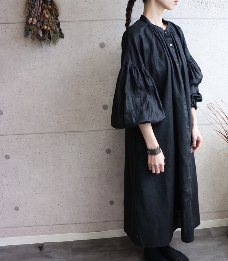 Relaxingリネン100 ボリューム袖ワンピース ブラック Iichi ハンドメイド クラフト作品 手仕事品の通販