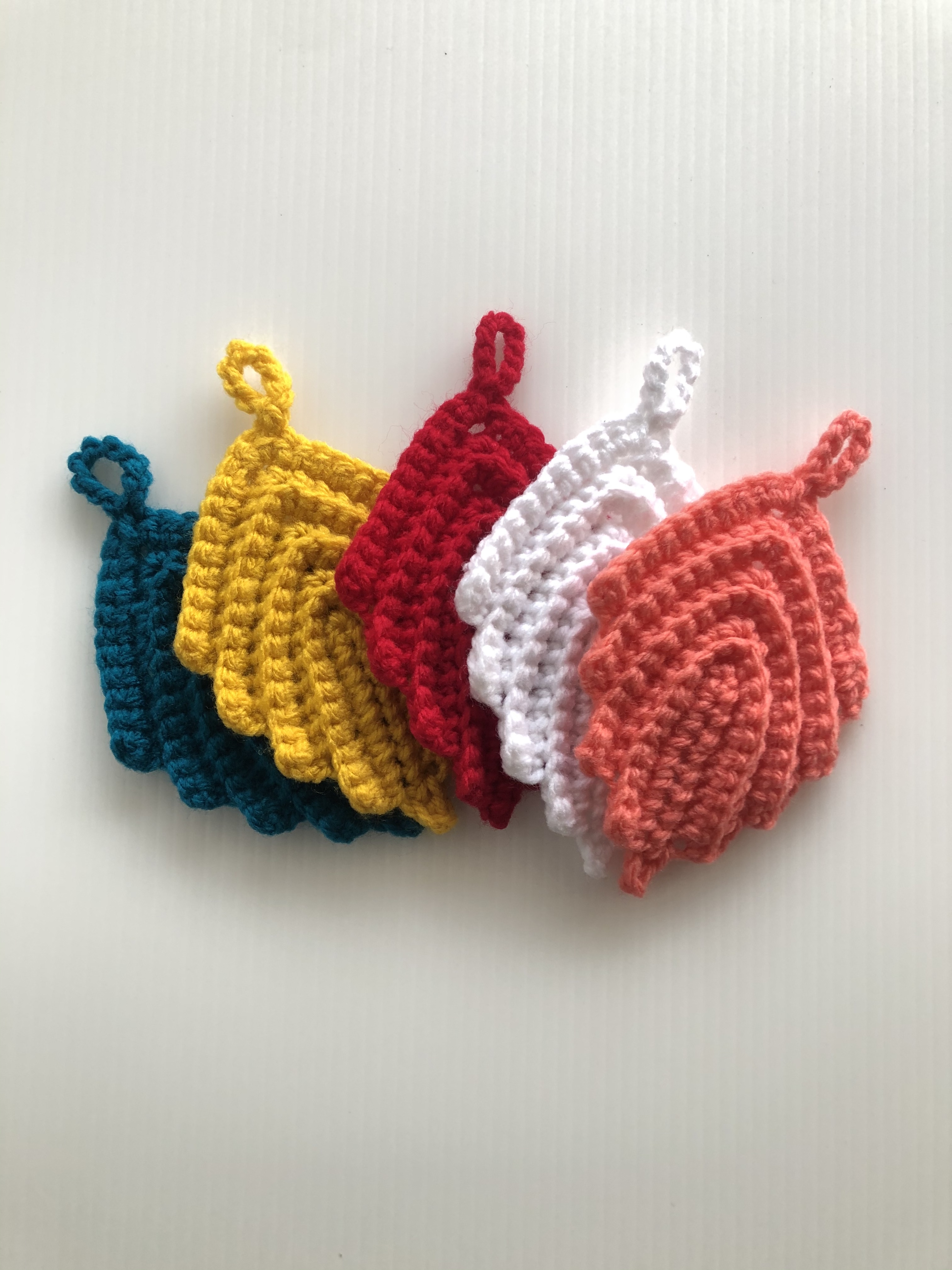 アクリルたわし 葉っぱ 5枚セット Iichi ハンドメイド クラフト作品 手仕事品の通販