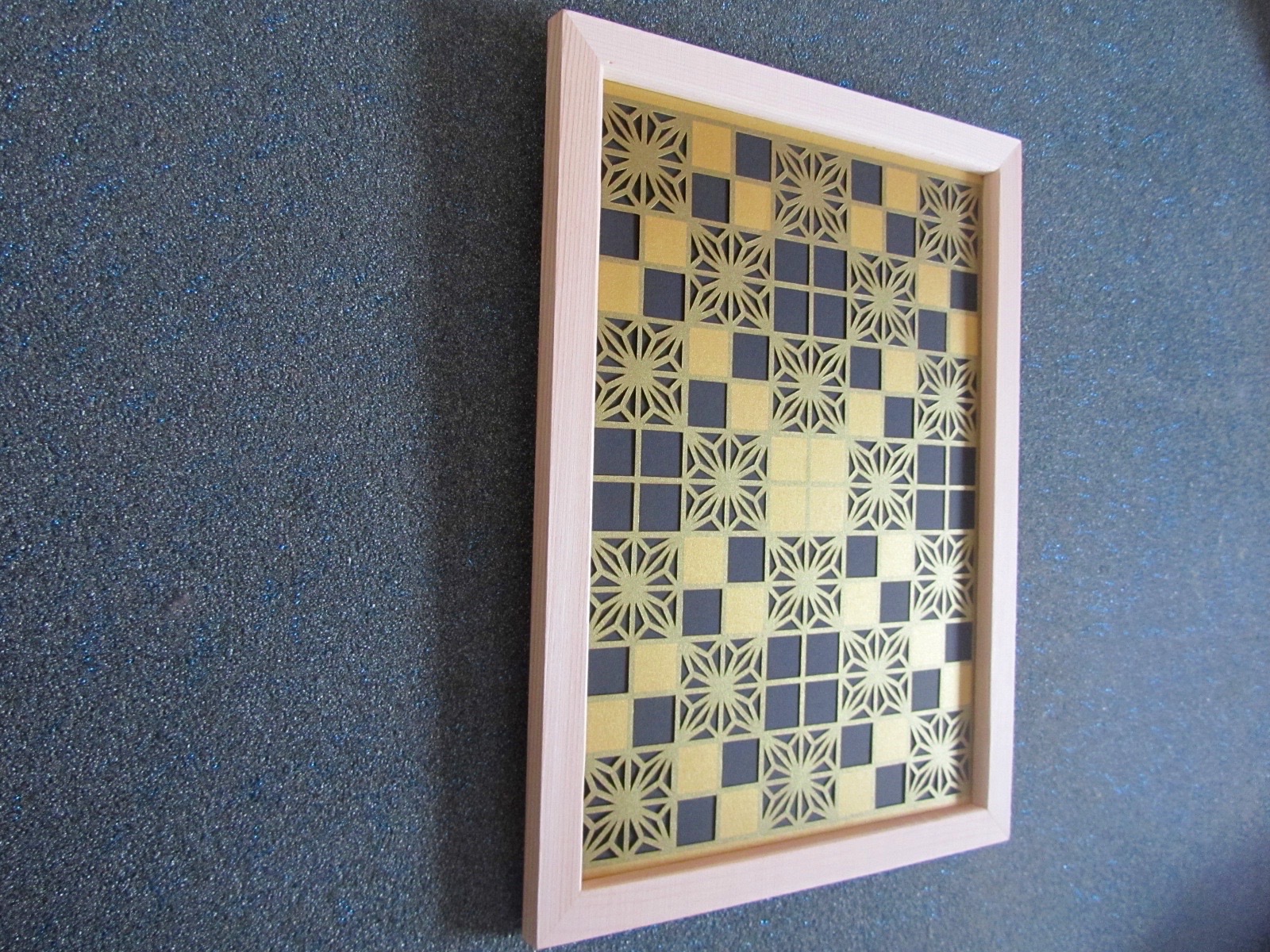 角麻の葉模様 の切り絵 和柄 壁掛けパネル B5 Iichi ハンドメイド クラフト作品 手仕事品の通販