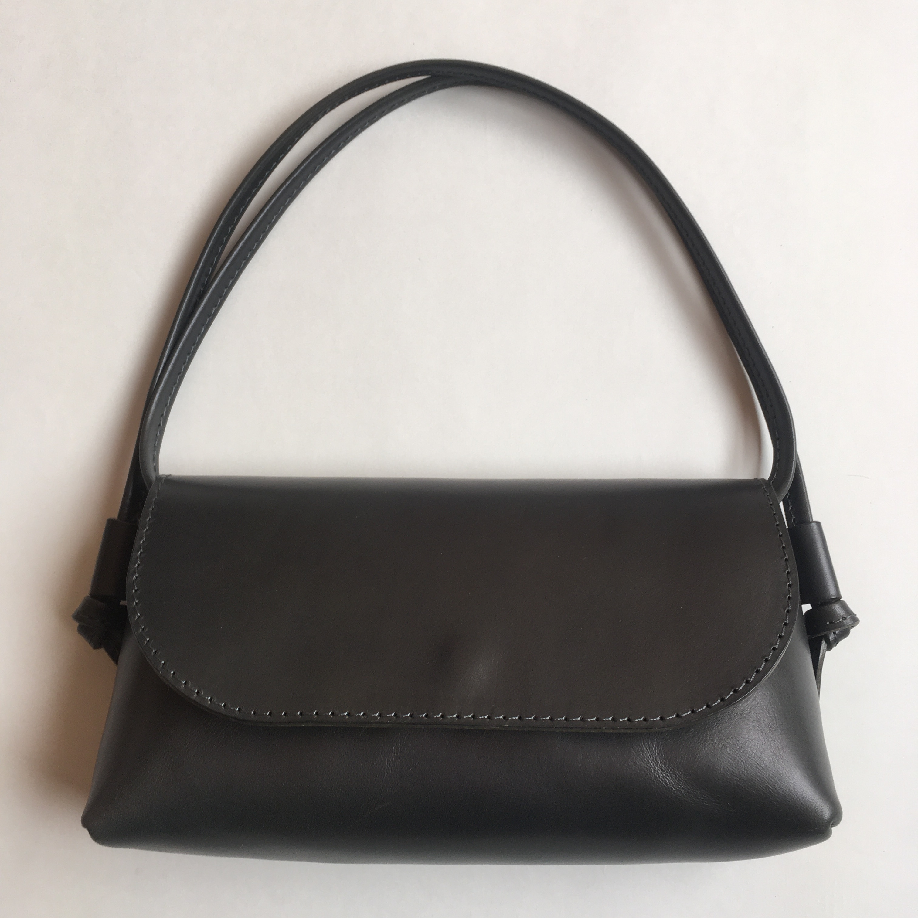 牛革ミニショルダーバッグ 黒緑 Iichi ハンドメイド クラフト作品 手仕事品の通販