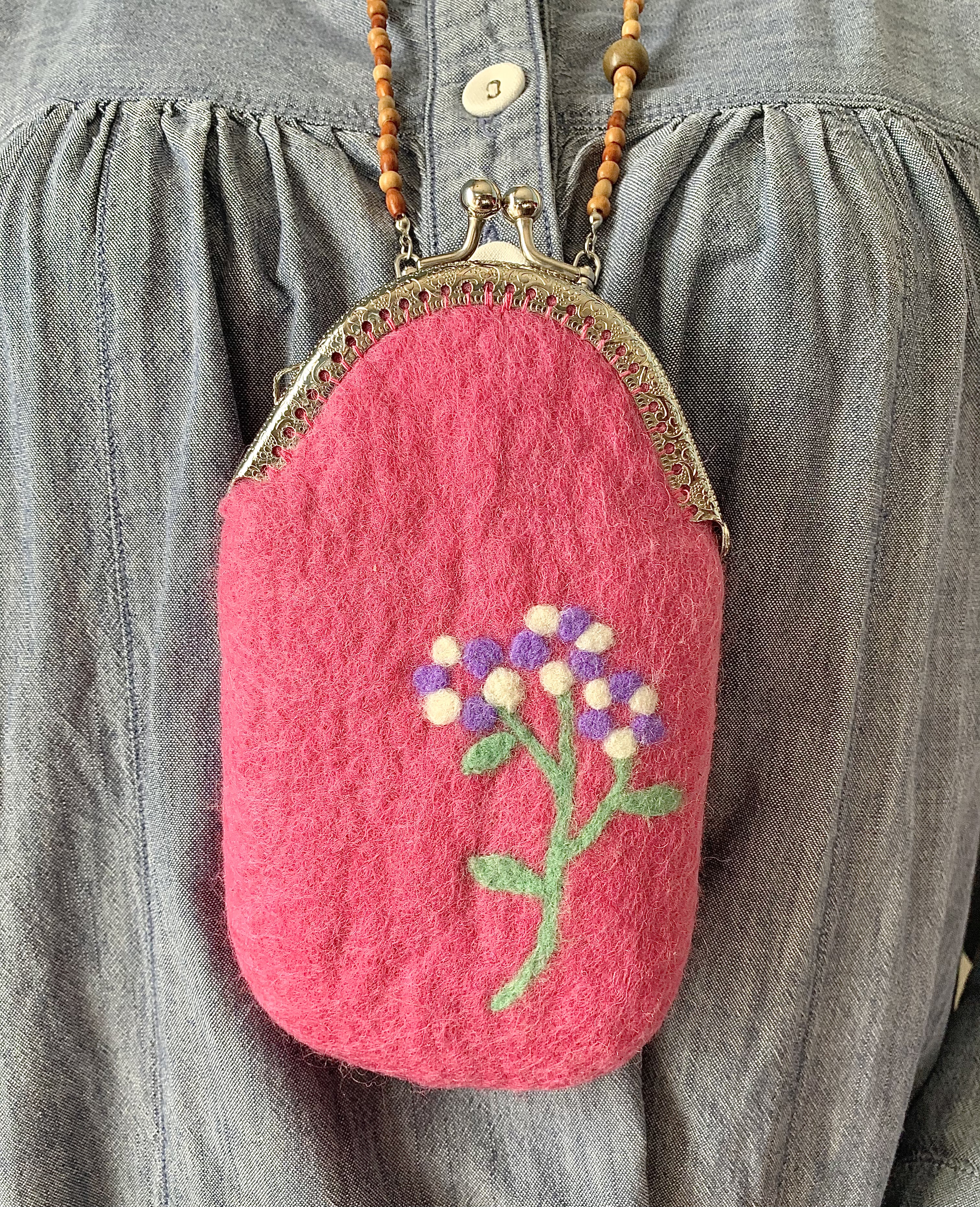 お花の羊毛刺繍のメガネケース ピンク Iichi ハンドメイド クラフト作品 手仕事品の通販