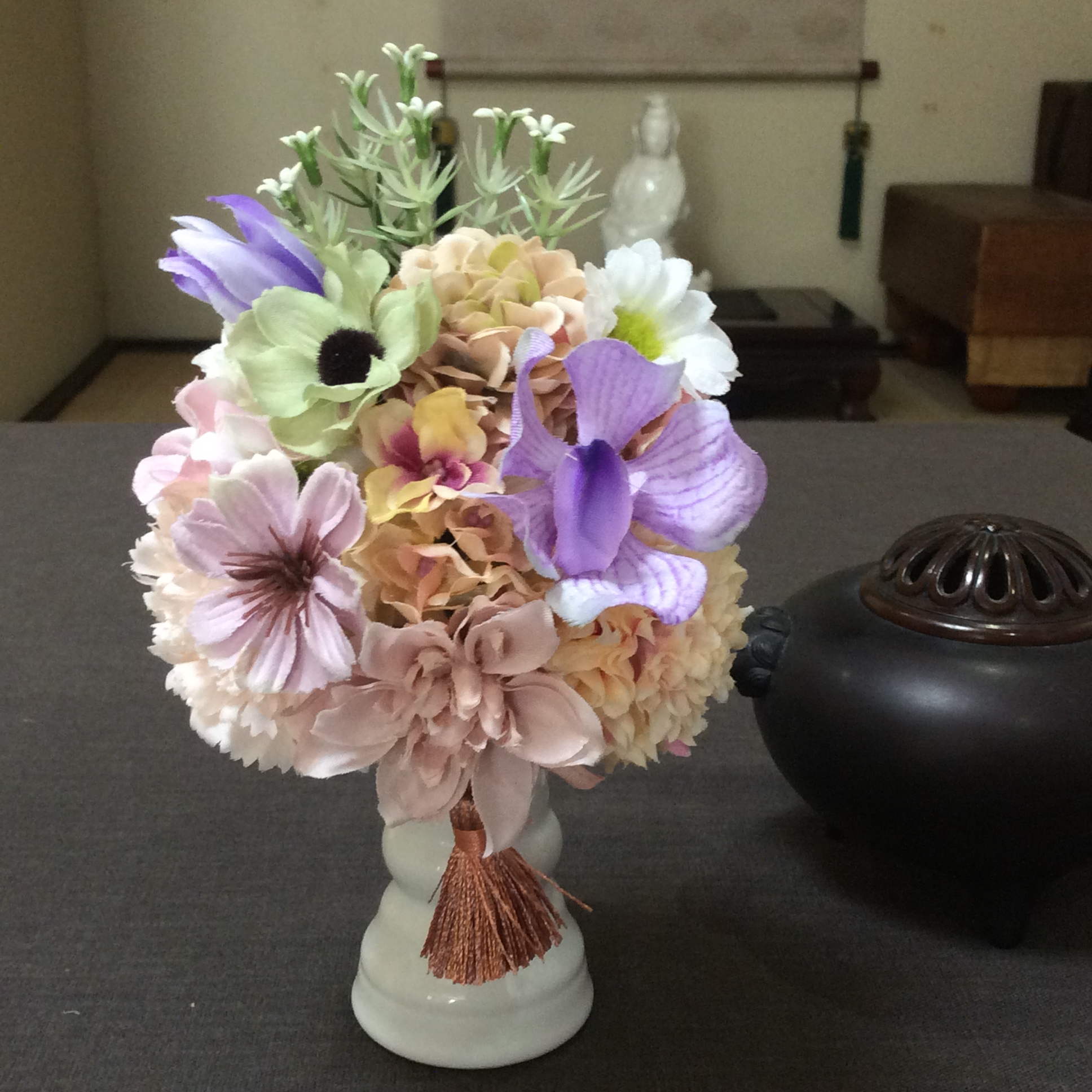 仏花 真珠の涙 紬 仏花 造花 お供え お盆 お彼岸 敬老の日 Iichi ハンドメイド クラフト作品 手仕事品の通販