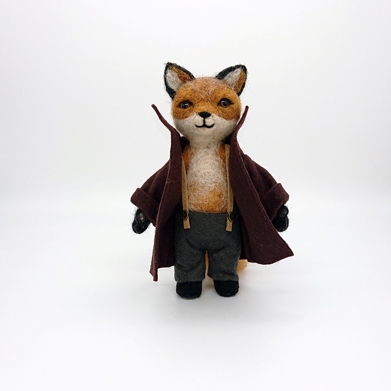 コートを着たキツネさん 羊毛フェルト人形 Iichi ハンドメイド クラフト作品 手仕事品の通販