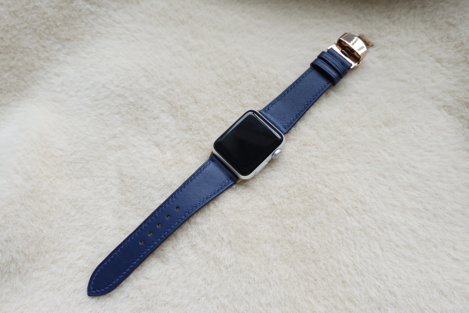 高級革使用 スイフトレザー 腕時計 Apple Watchベルト 時計ベルト 