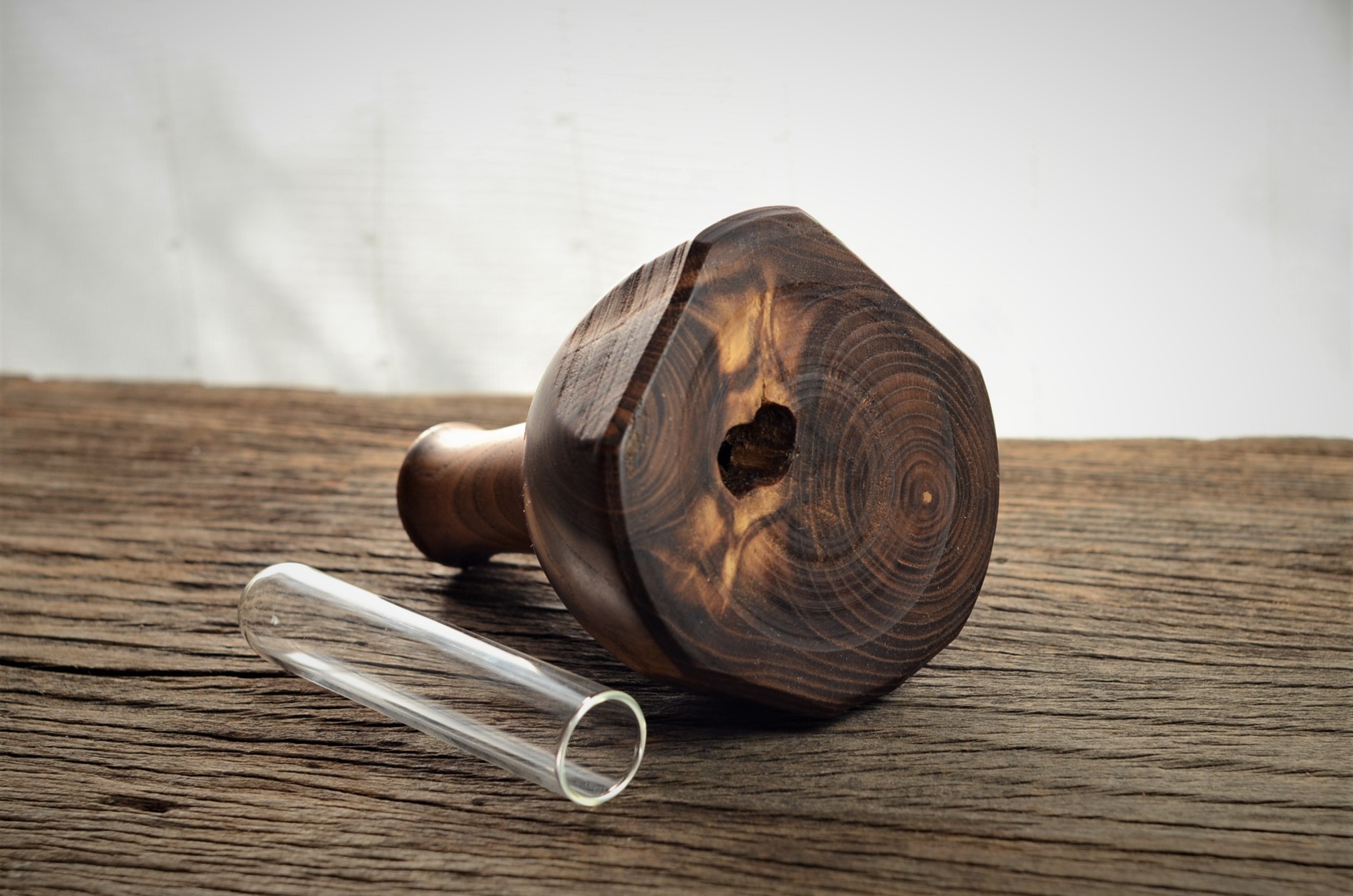 一輪挿し 槐 えんじゅ 木を愛でる Iichi ハンドメイド クラフト作品 手仕事品の通販