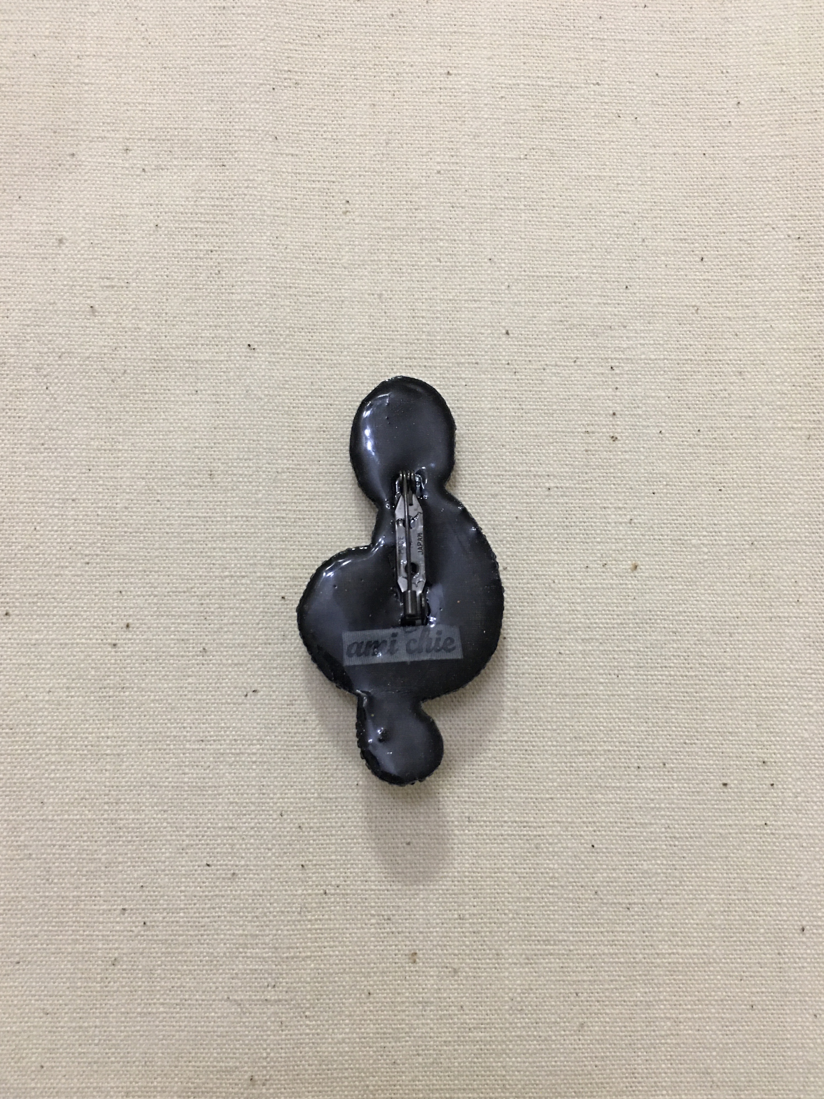 ト音記号のブローチ | iichi ハンドメイド・クラフト作品・手仕事品の通販