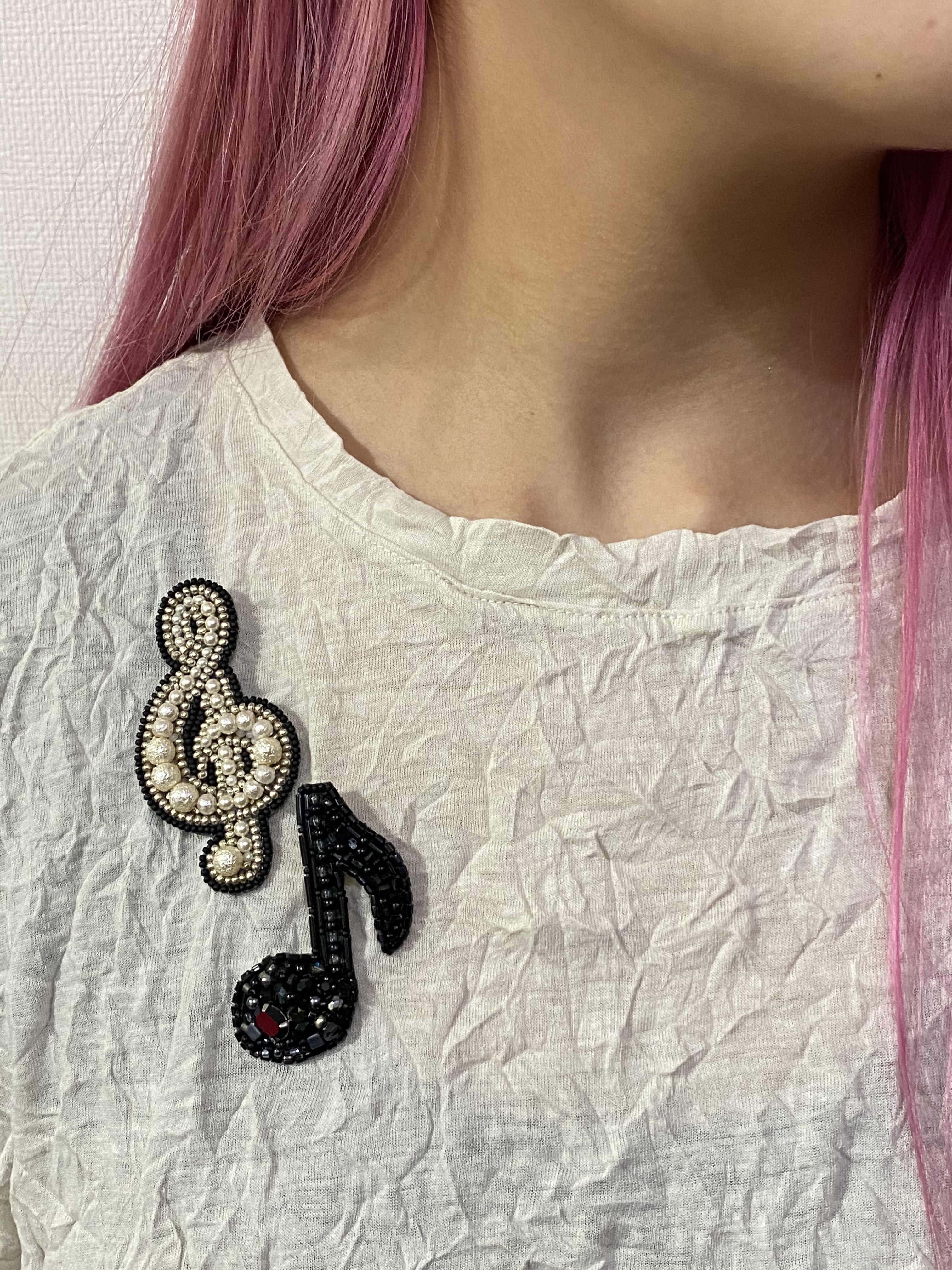 ト音記号のブローチ | iichi ハンドメイド・クラフト作品・手仕事品の通販