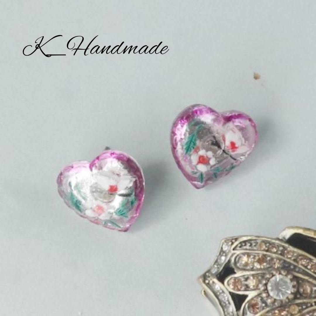 チェコガラスボタン 蝶と花のハート ピアス シルバー Iichi ハンドメイド クラフト作品 手仕事品の通販