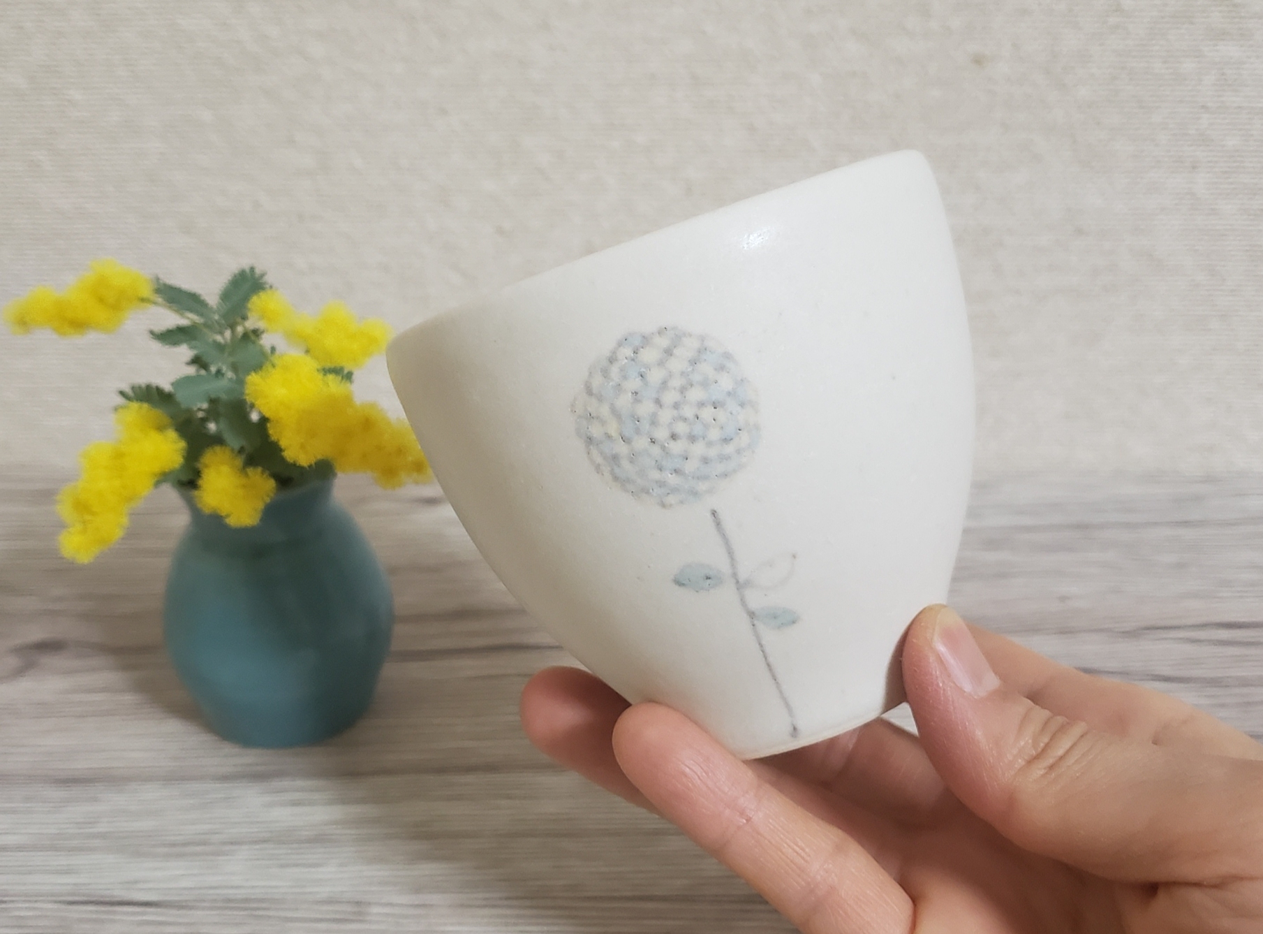 黄色いお花のシンプルなフリーカップ Iichi ハンドメイド クラフト作品 手仕事品の通販