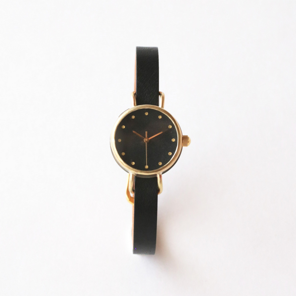 Iroha 黒 真鍮シンプルケース 受注生産 ハンドメイド腕時計 Iichi ハンドメイド クラフト作品 手仕事品の通販