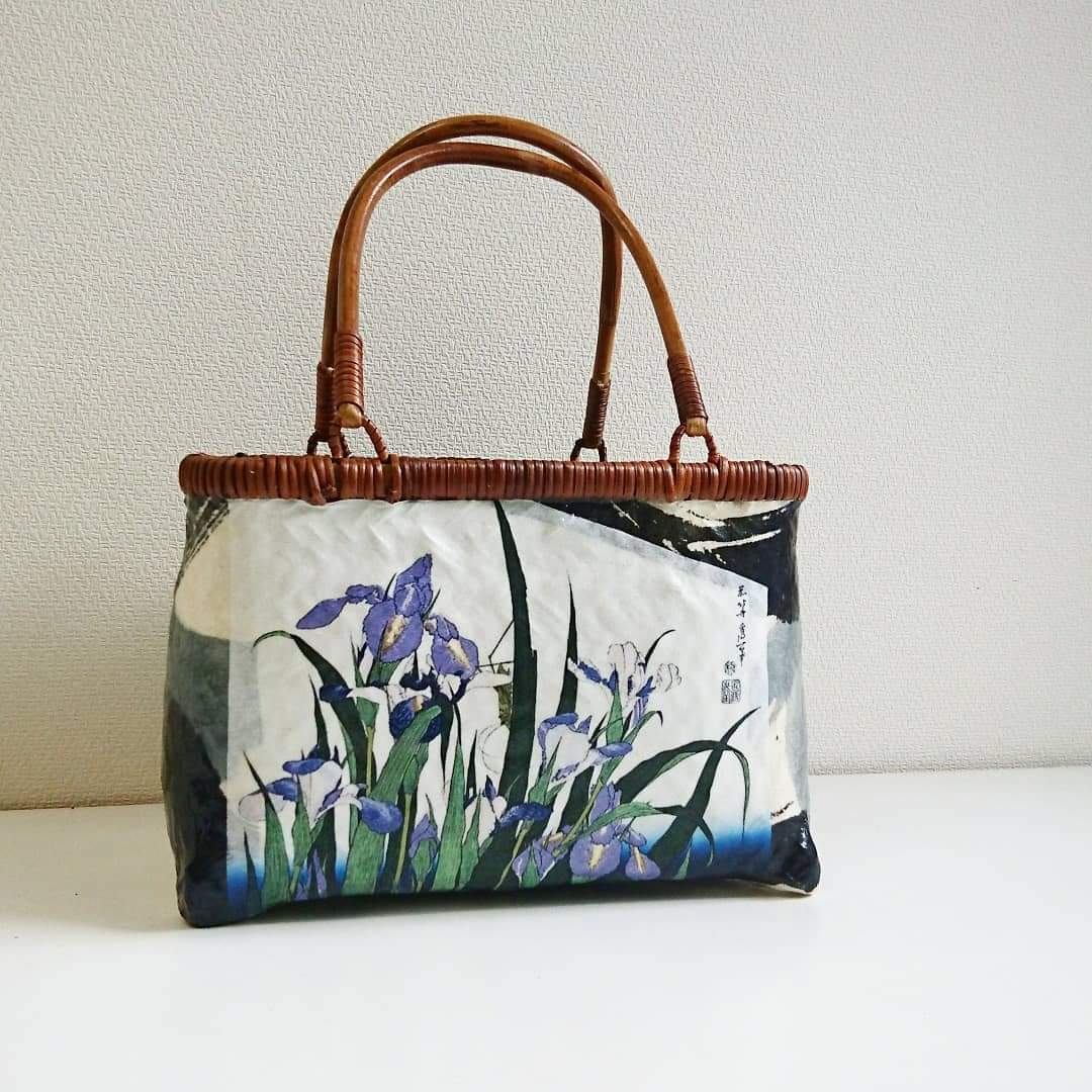 一閑張り浮世絵バッグ “かきつばた” | iichi ハンドメイド・クラフト 
