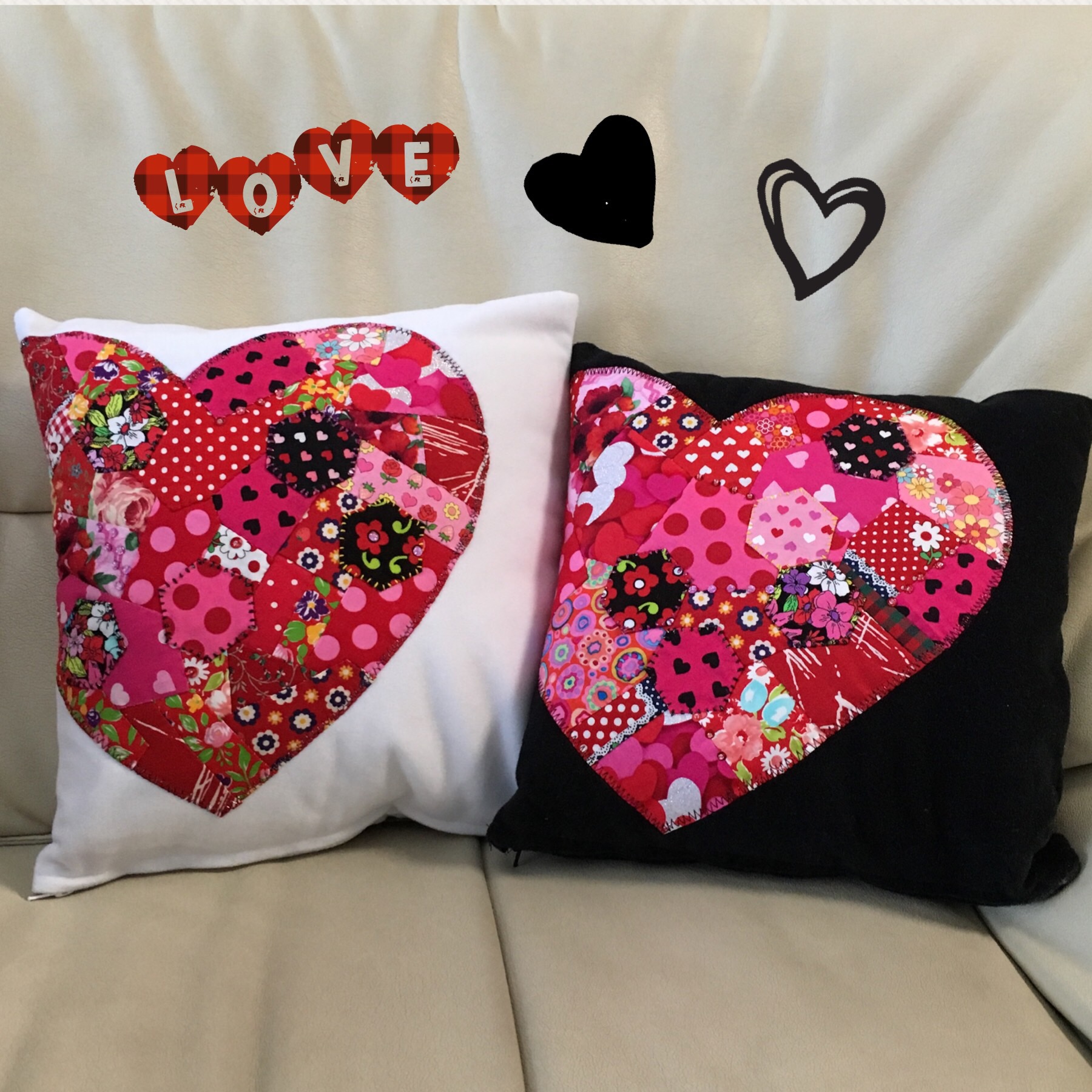 ハートの小さめペアクッション Iichi ハンドメイド クラフト作品 手仕事品の通販