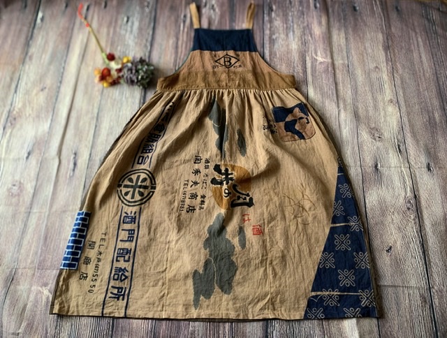 手ぬぐいと風呂敷リメイクサロペットワンピース ジャンパースカート Iichi ハンドメイド クラフト作品 手仕事品の通販