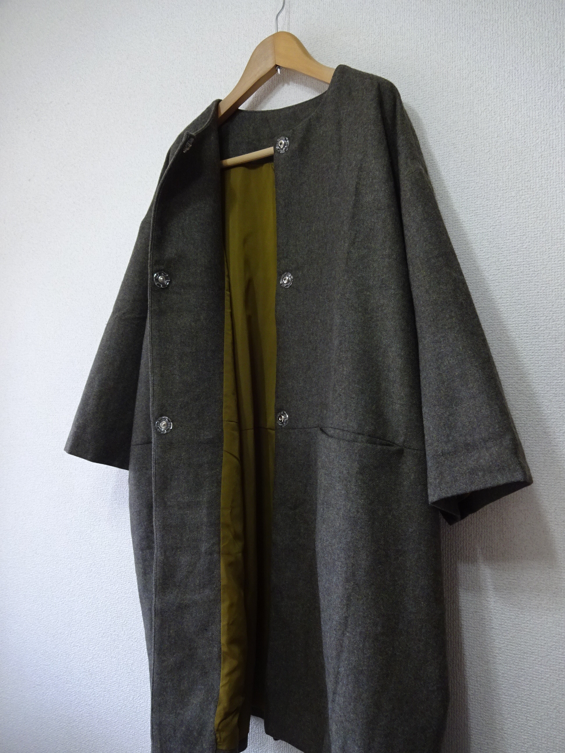 En Enウール混紡 コクーンコート 深く濃いモスグリーン 裏地付き Iichi ハンドメイド クラフト作品 手仕事品の通販