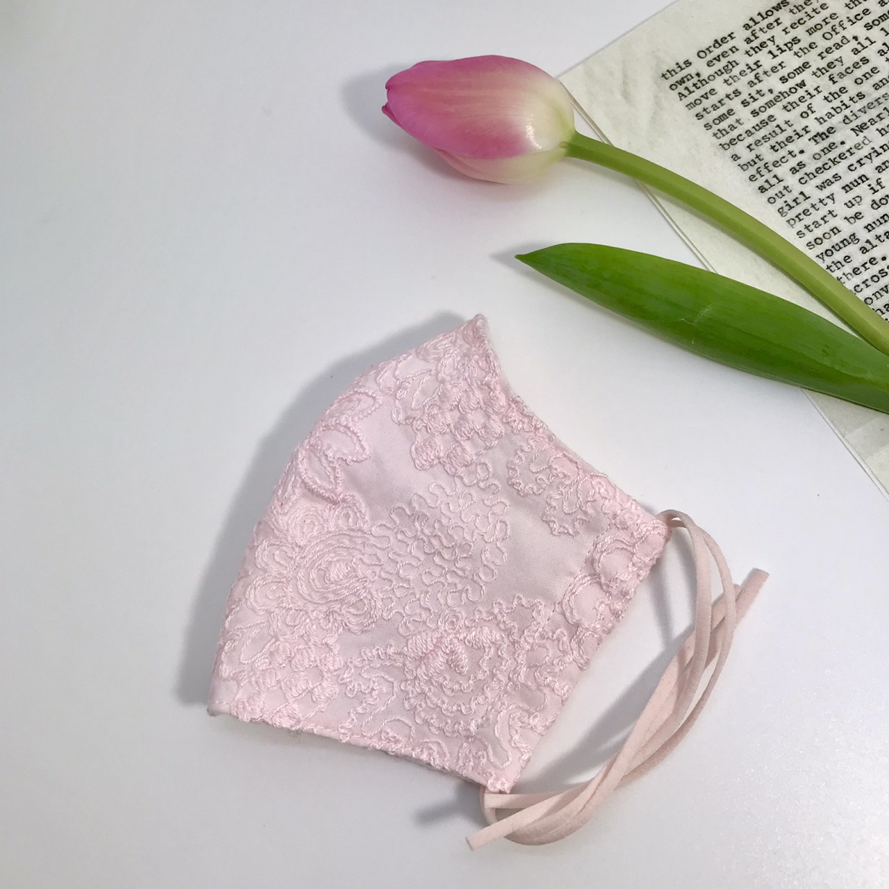 パステルピンク 普通 豪華刺繍で魅せる オシャレな大人の ちょっと贅沢なレースマスク 春待ち春色ペールトーンマスク Iichi ハンドメイド クラフト作品 手仕事品の通販