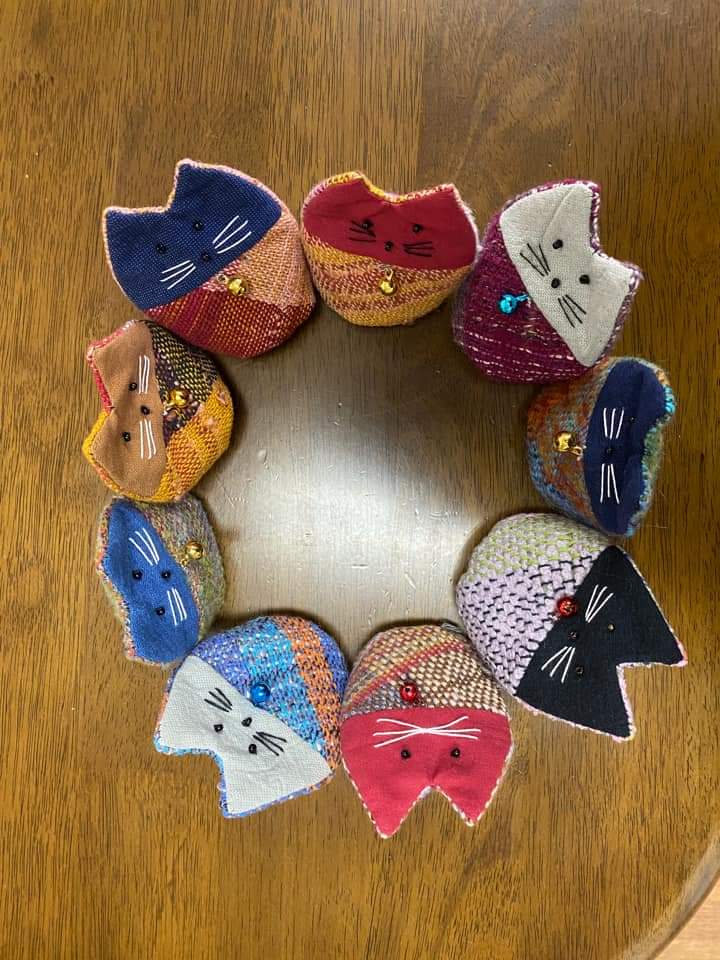 ネコたん ラベンダーポプリがはいっています Iichi ハンドメイド クラフト作品 手仕事品の通販