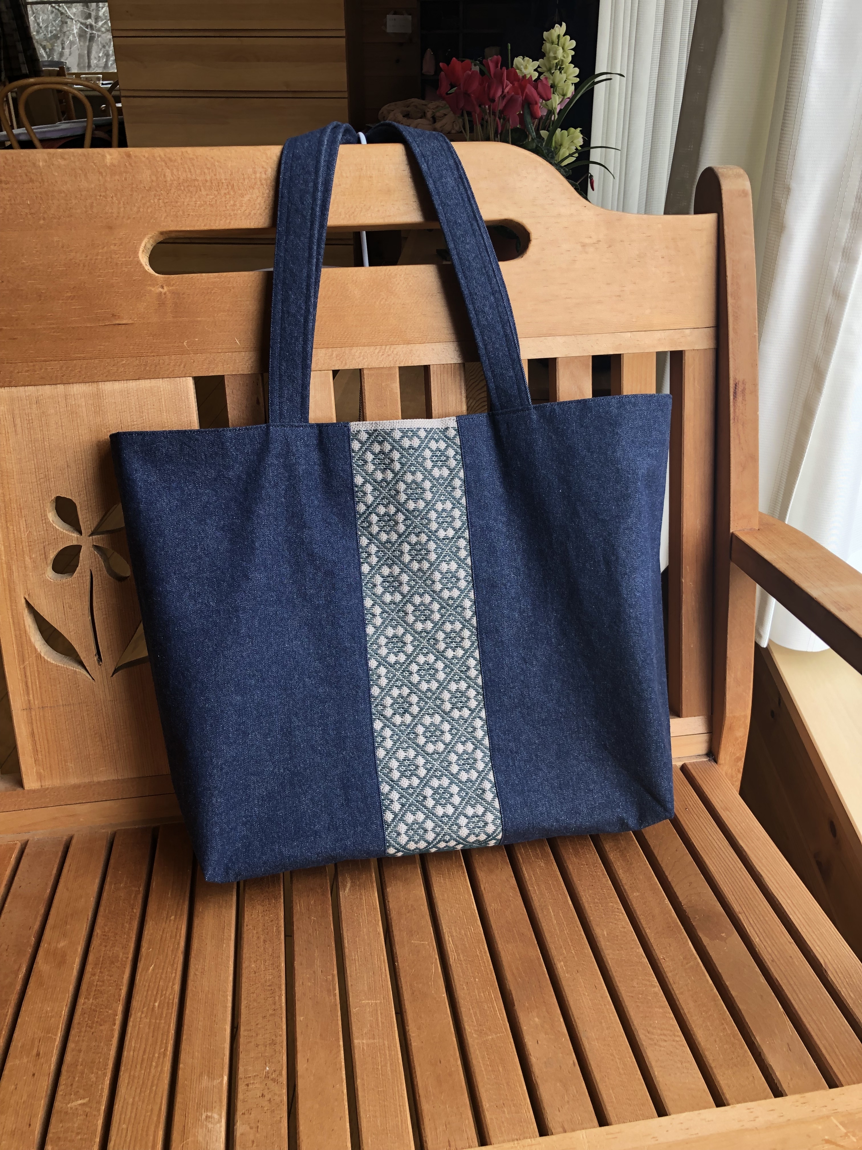 刺し子のa4クッタリ大きめトートバッグ Iichi ハンドメイド クラフト作品 手仕事品の通販