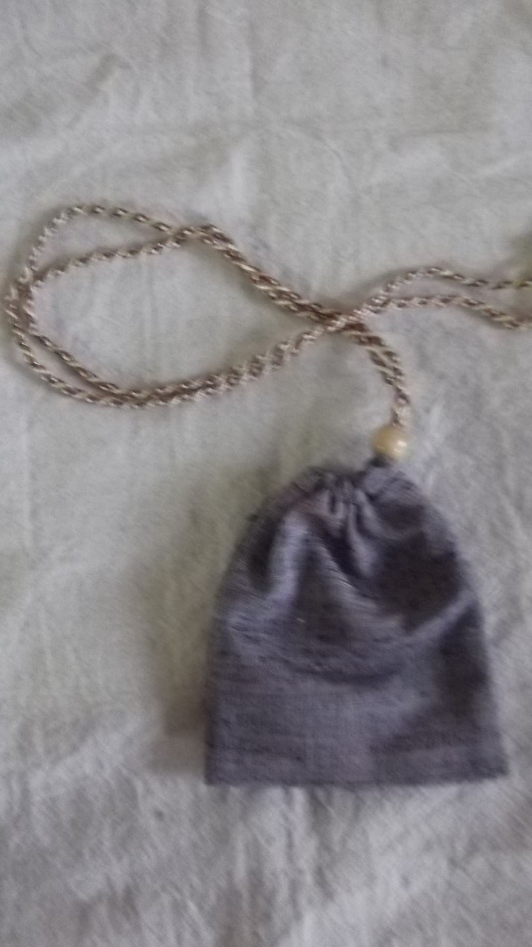 お守り袋のようなミニ巾着袋 送料無料 Iichi ハンドメイド クラフト作品 手仕事品の通販