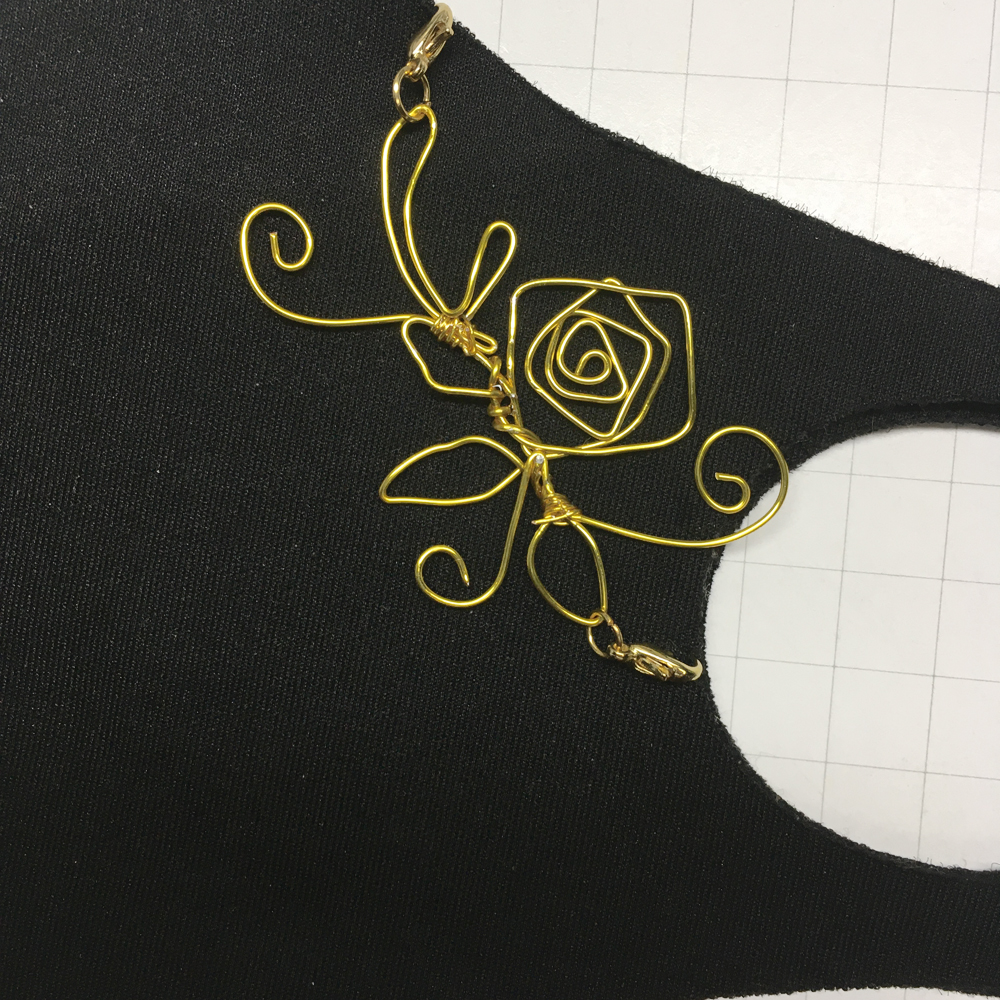 マスクチャーム バロック花2 ダブルフックタイプ ワイヤーアート アレルギー対応 Iichi ハンドメイド クラフト作品 手仕事品の通販