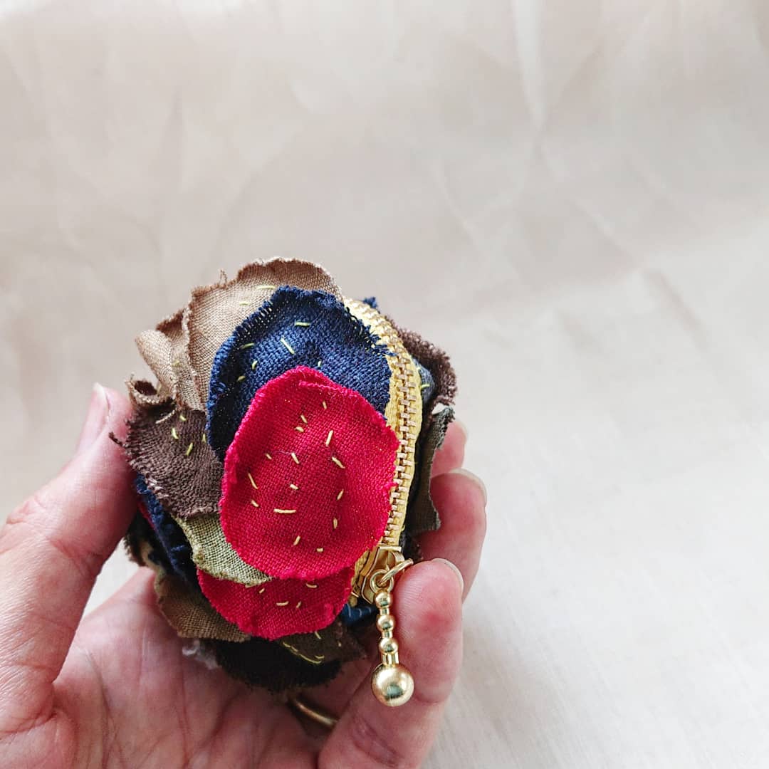 もしゃもしゃリネンのコインケース ミニ ポーチ 花 小物 No 43 Iichi ハンドメイド クラフト作品 手仕事品の通販