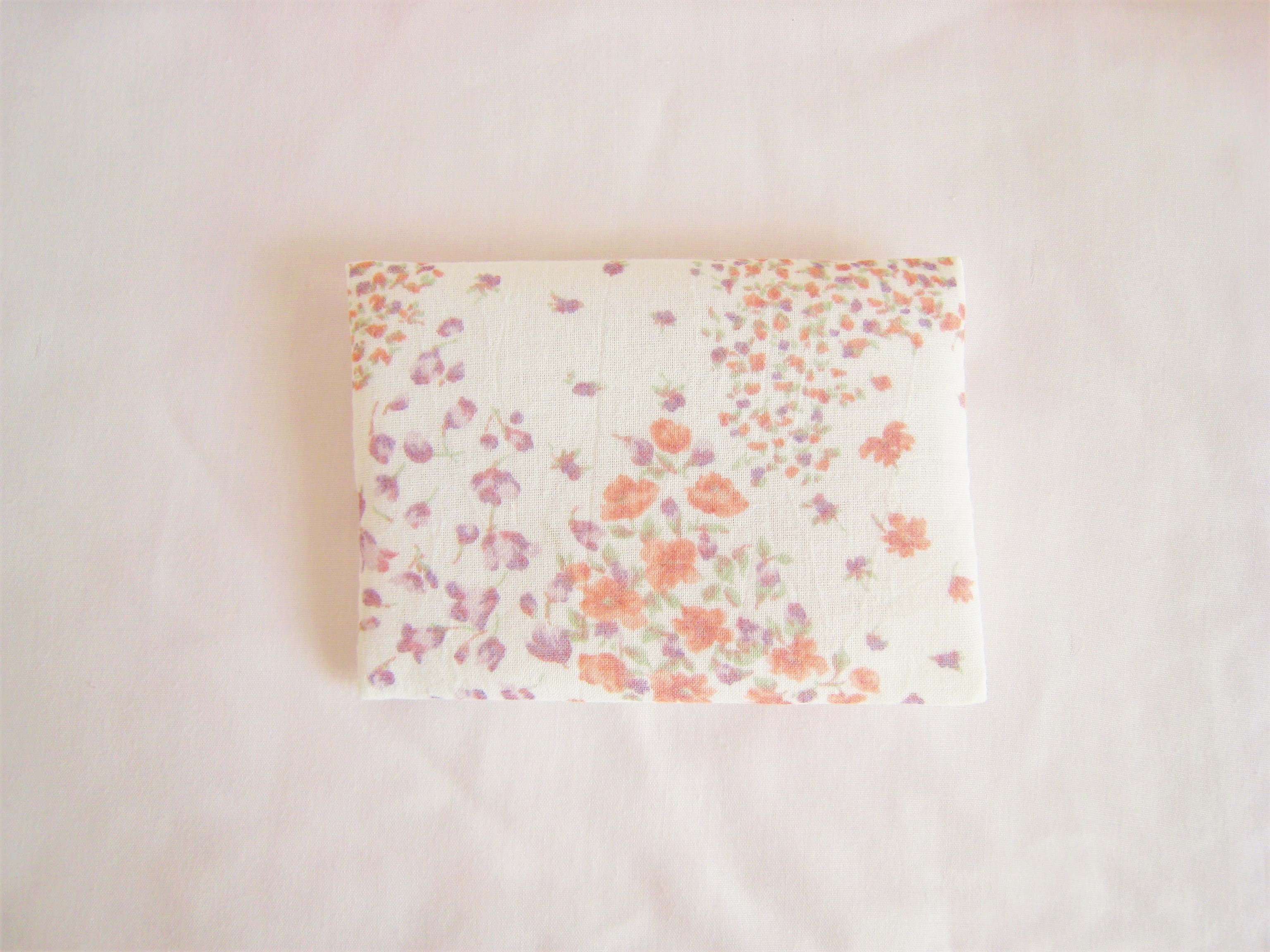 かわいい春色の花柄ポケットティッシュケース Iichi ハンドメイド クラフト作品 手仕事品の通販