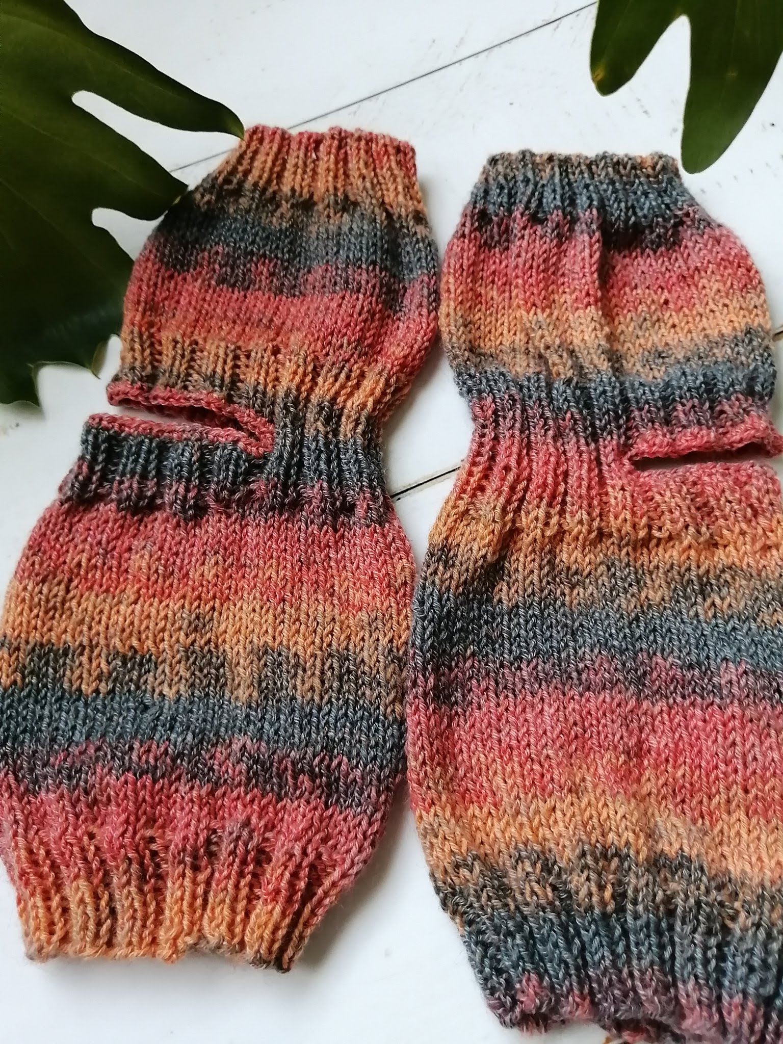 コットン混 オパール毛糸のヨガソックス スイカ割り Iichi ハンドメイド クラフト作品 手仕事品の通販