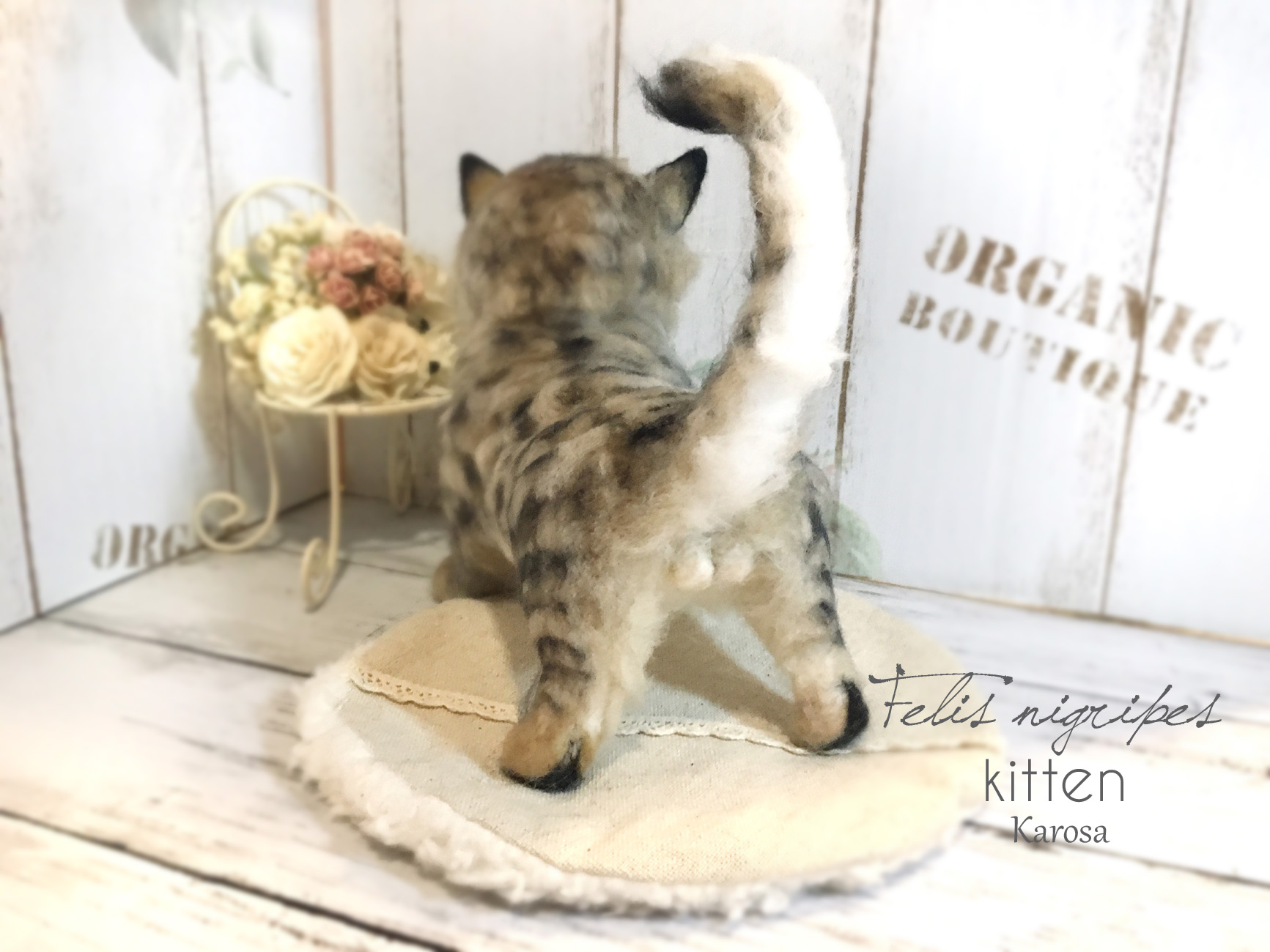 可動 ポーズを変えられる クロアシネコ 赤ちゃん 子猫 世界最小の猫 Iichi ハンドメイド クラフト作品 手仕事品の通販